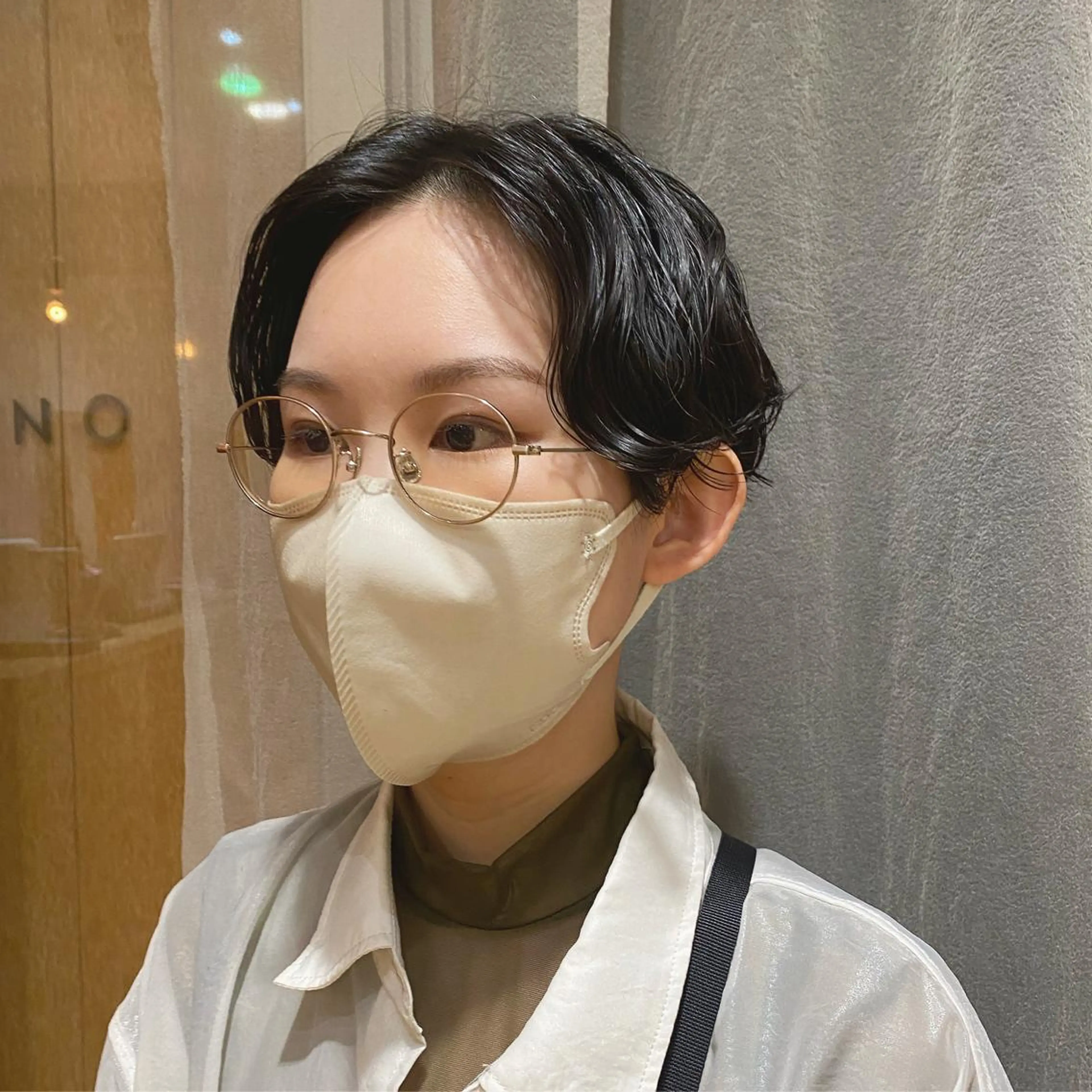 ショート カット パーマ 大人可愛い♡コテ巻き パーマ🌼杉田 萌恵のヘアスタイル