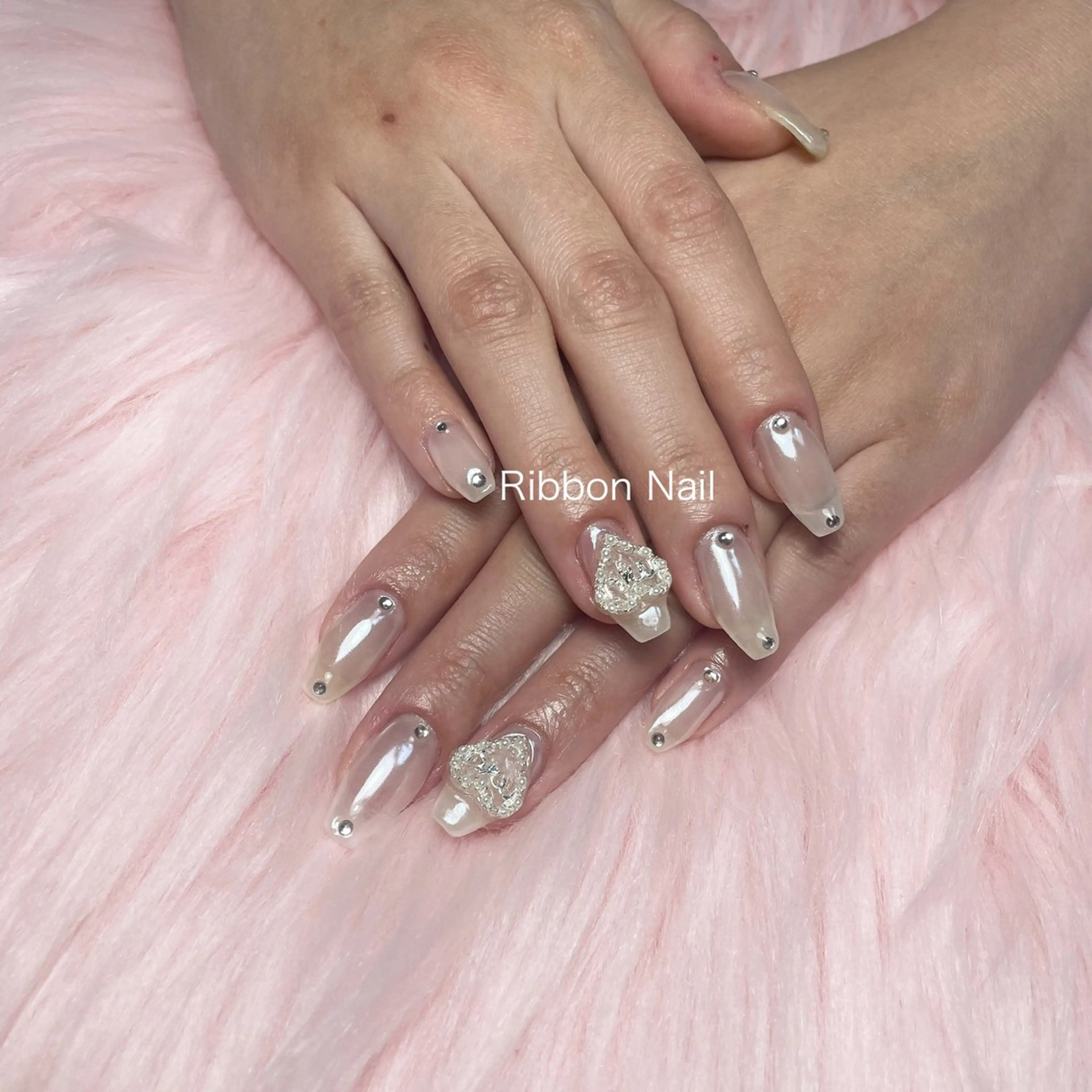 ネイル オーロラネイル ホワイト Nail Ambra 小山のネイルデザイン