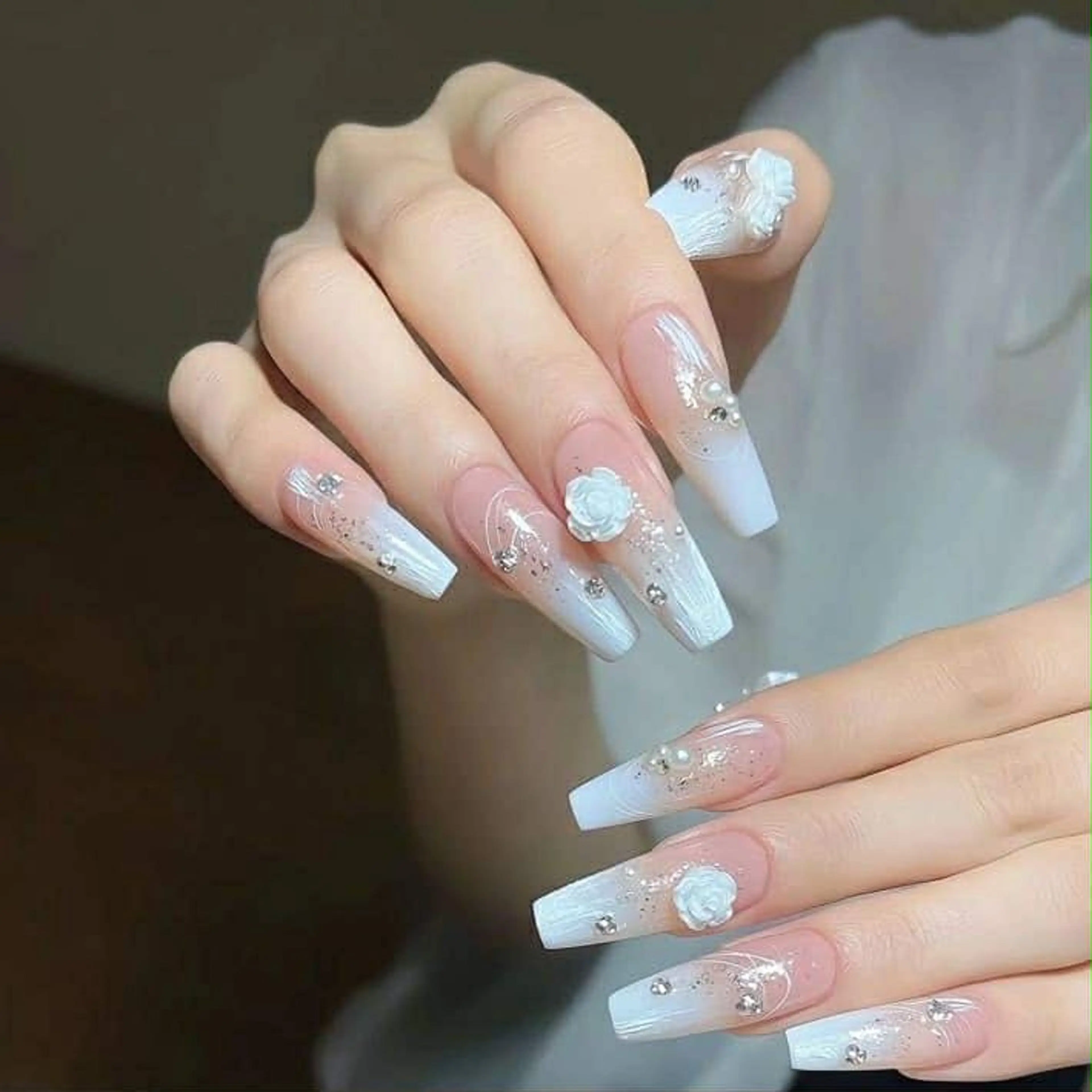 ネイル Queen Nail 柏店　クイーンネイルのネイルデザイン