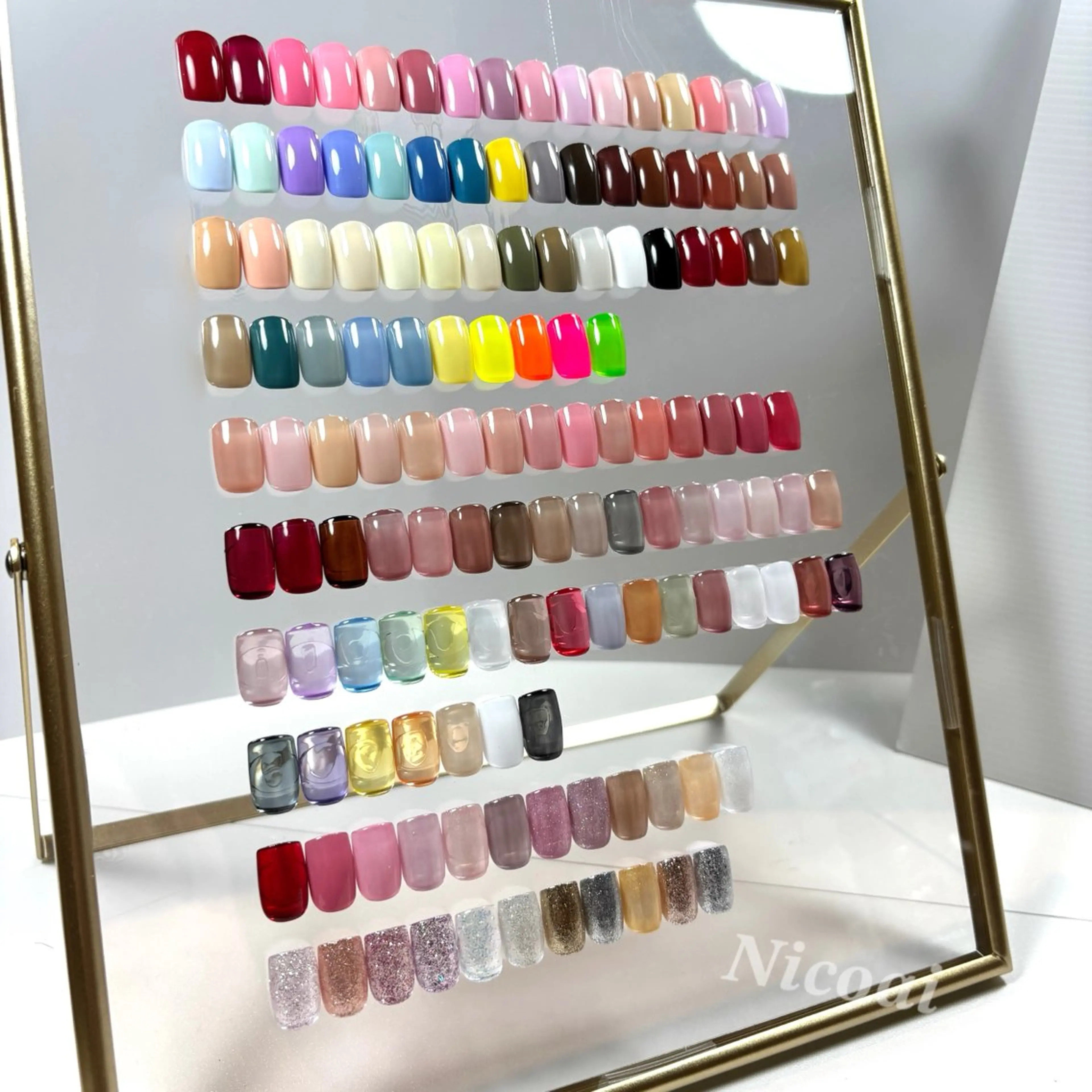 ネイル ジェルネイル マグネットネイル ニュアンスネイル オフィスネイル ワンカラーネイル ハンドネイル NailSalon Nicoai所属・NailSalon Nicoaiのネイルデザイン