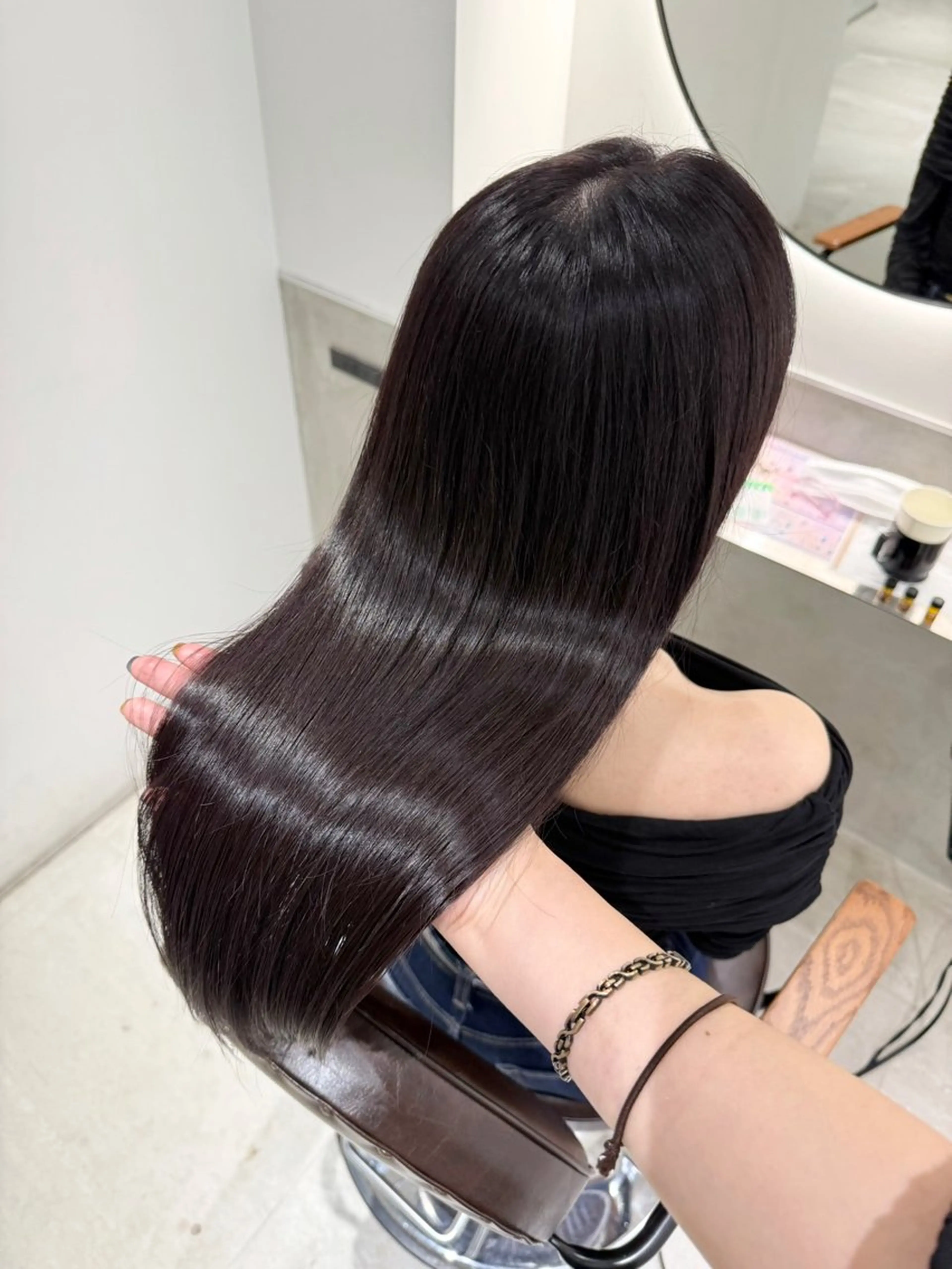 ロング 髪質改善 トリートメント ヘアカラー トリートメント 艶髪カラー🫧 髪質改善🪽萩原のヘアスタイル