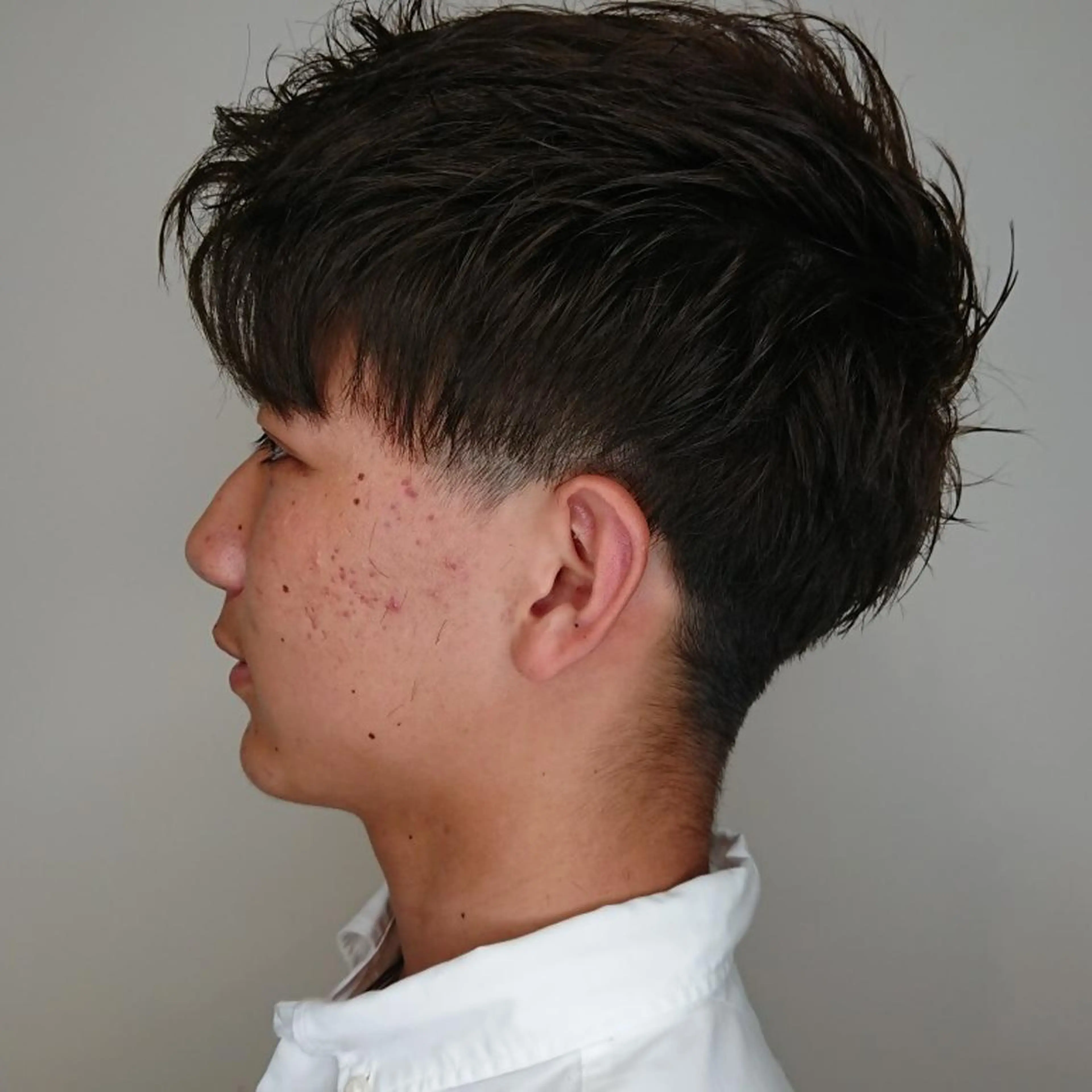 メンズ カラー パーマ ヘアアレンジ ブリーチ/ヘアケア/ 艶髪/イギチハルのヘアスタイル