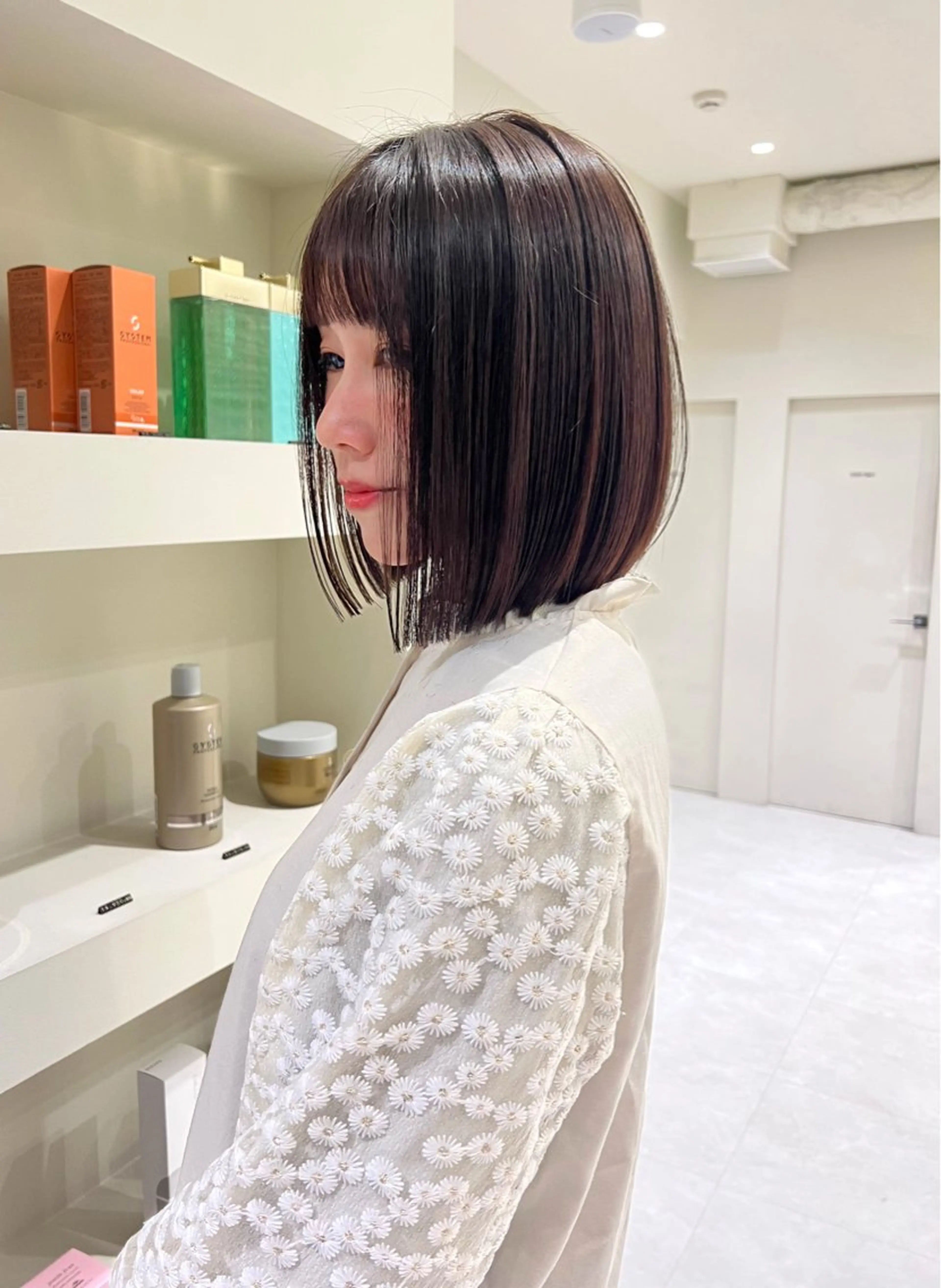 ショート ボブ カット 小顔ボブ jilblanカホのヘアスタイル