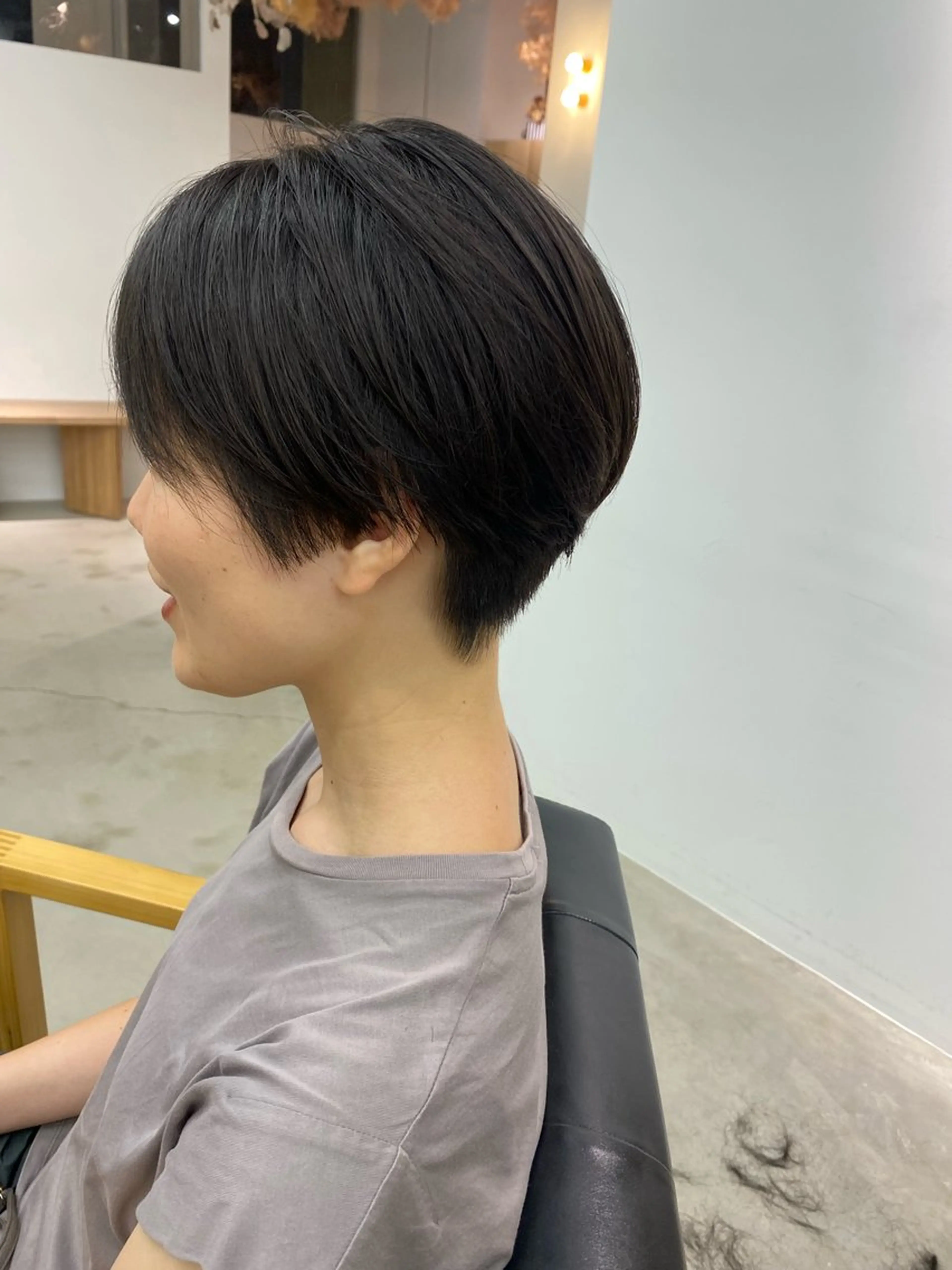 ショート akane/ 縮毛矯正/暖色のヘアスタイル