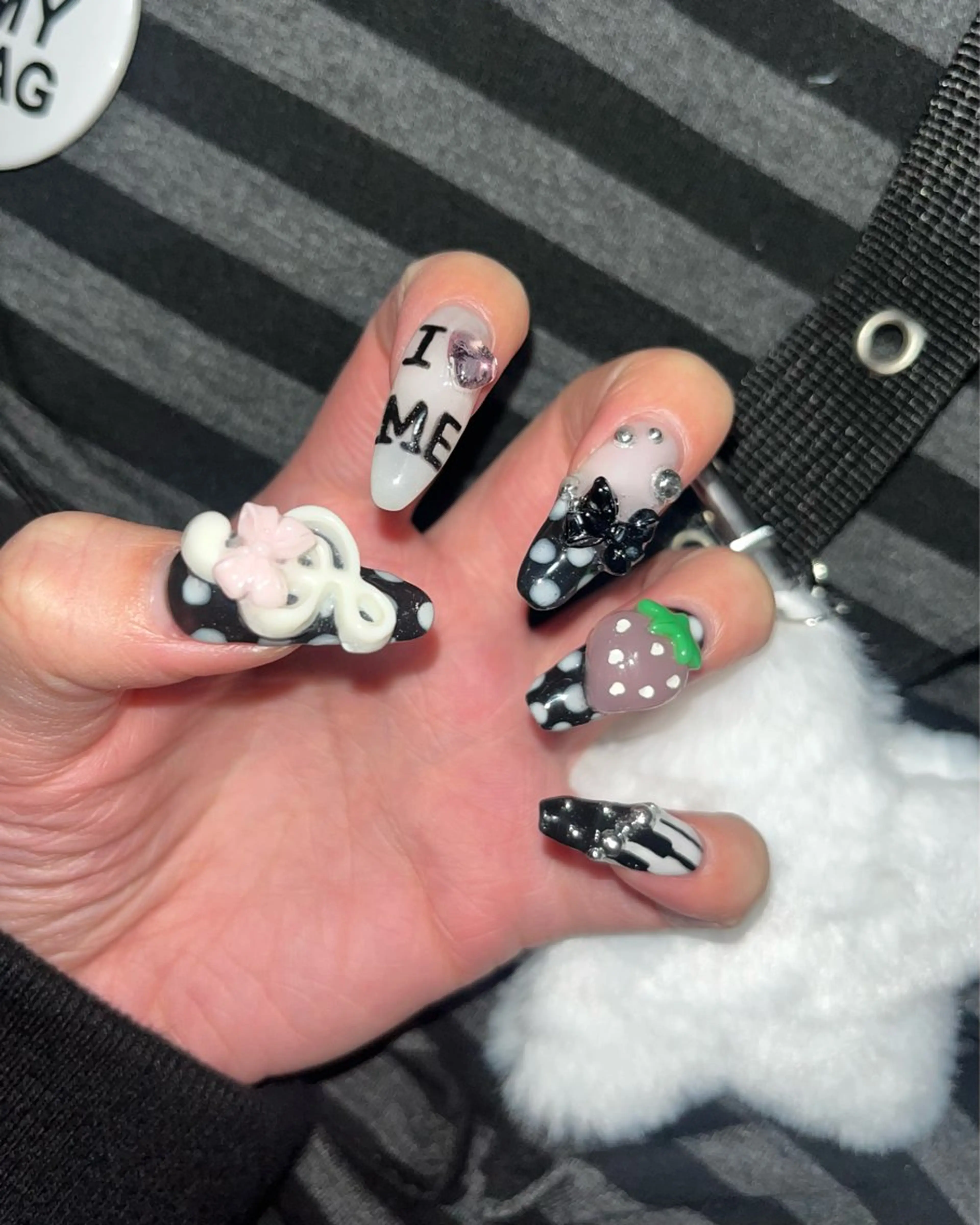 ネイル ドット DL･BEAUTY / YUKIのネイルデザイン