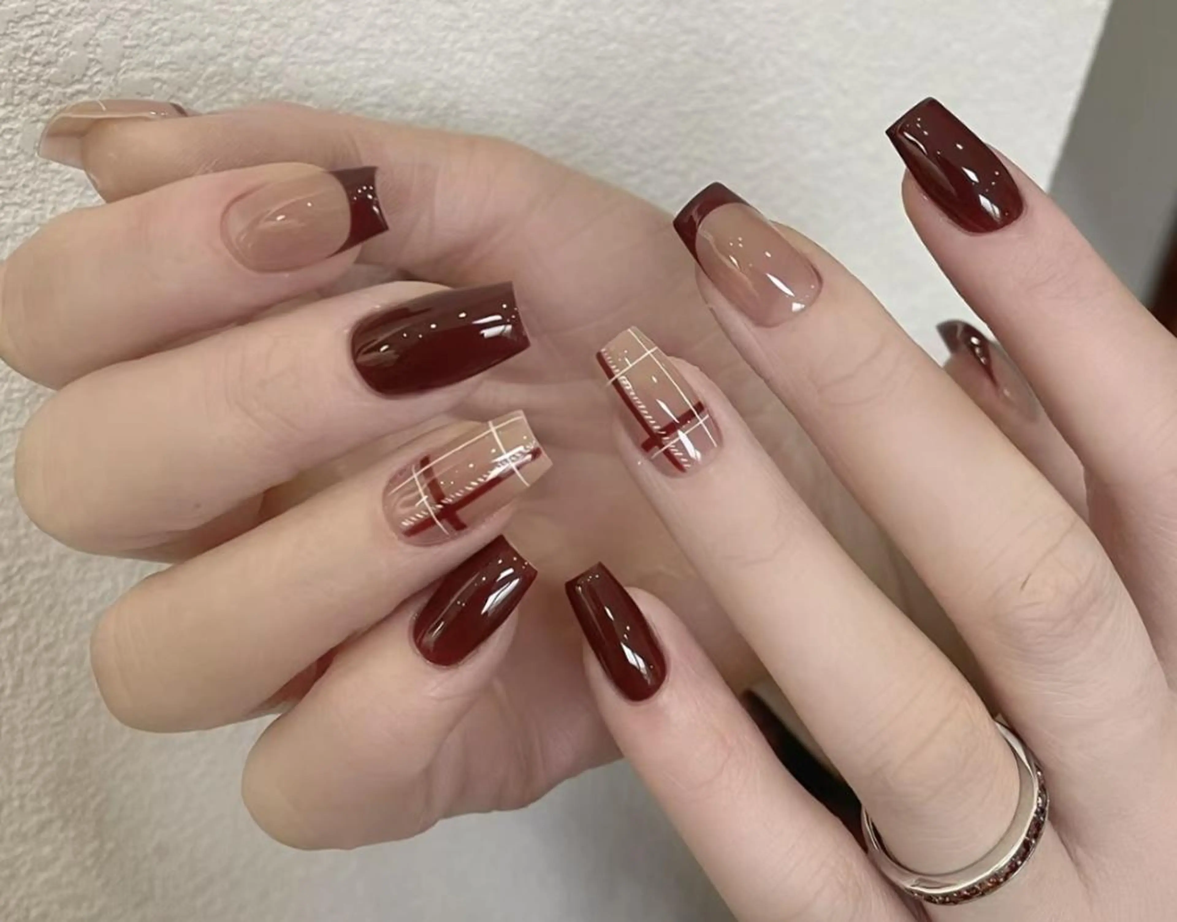 ネイル VIVIAN エイのネイルデザイン