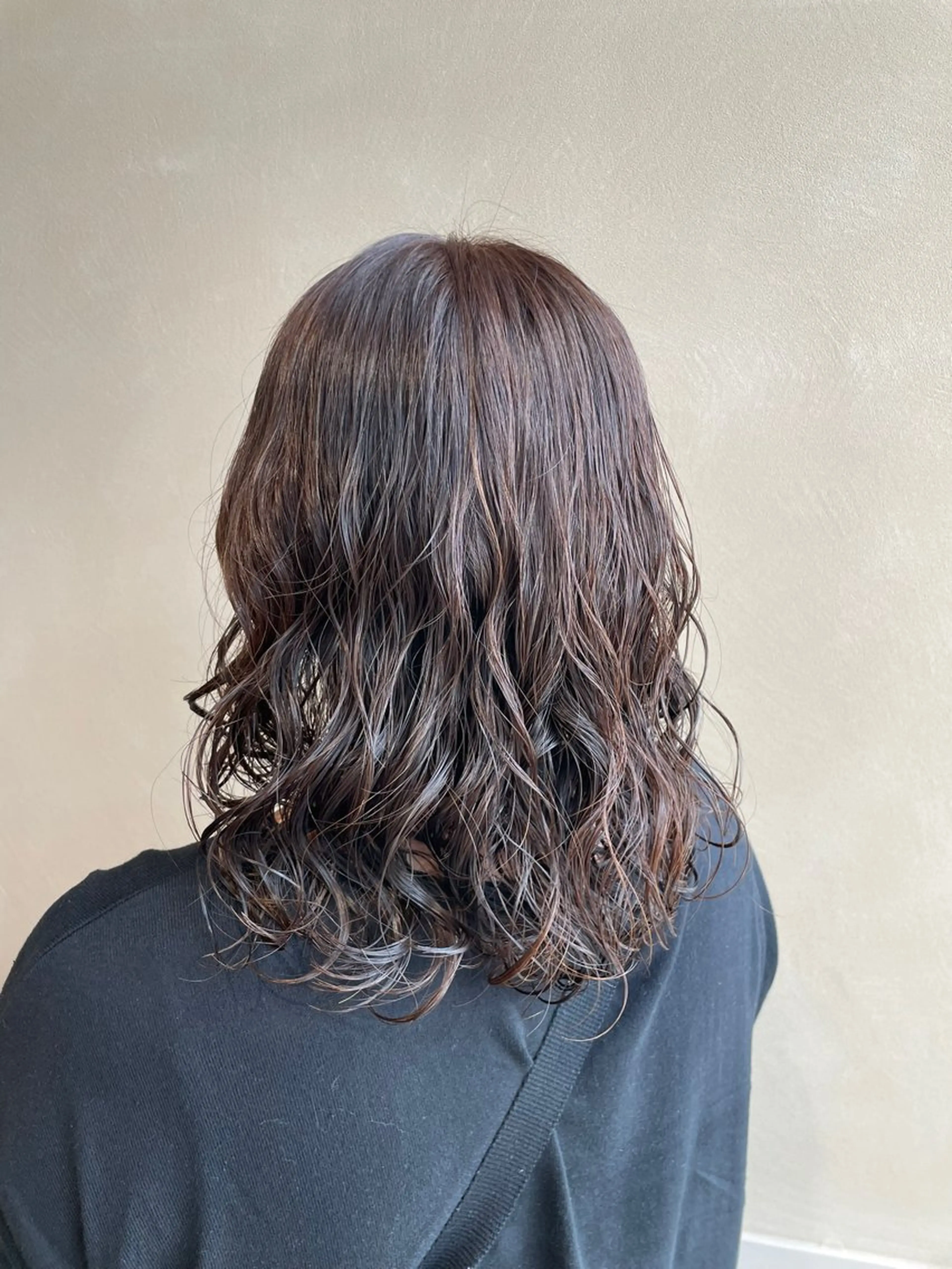 ミディアム パーマ カット ヘアカラー パーマ トリートメント 黒坂 唯奈 /パーマとボブ特化のヘアスタイル