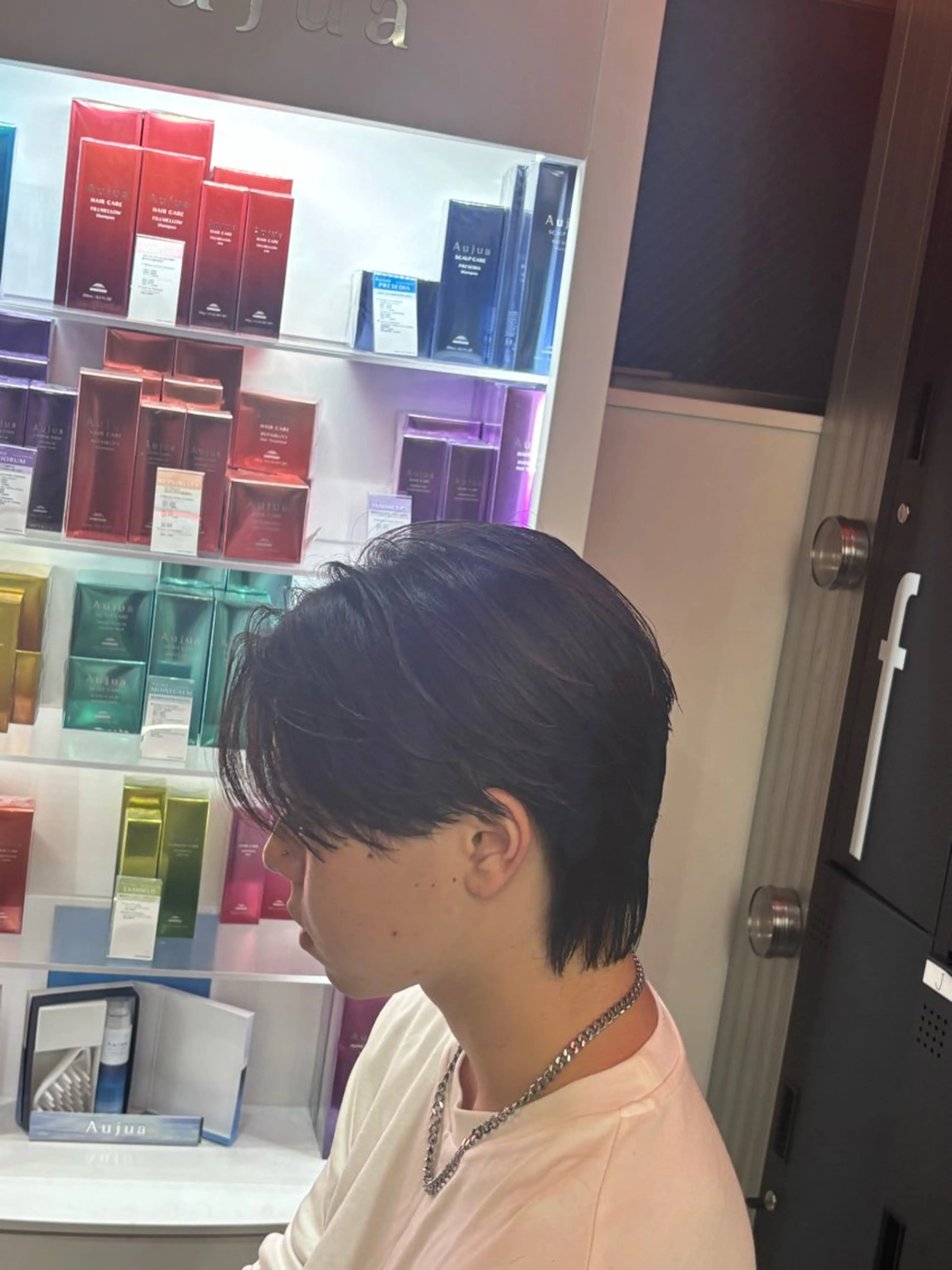 メンズハイトーン 北斗💍レイヤーのヘアスタイル