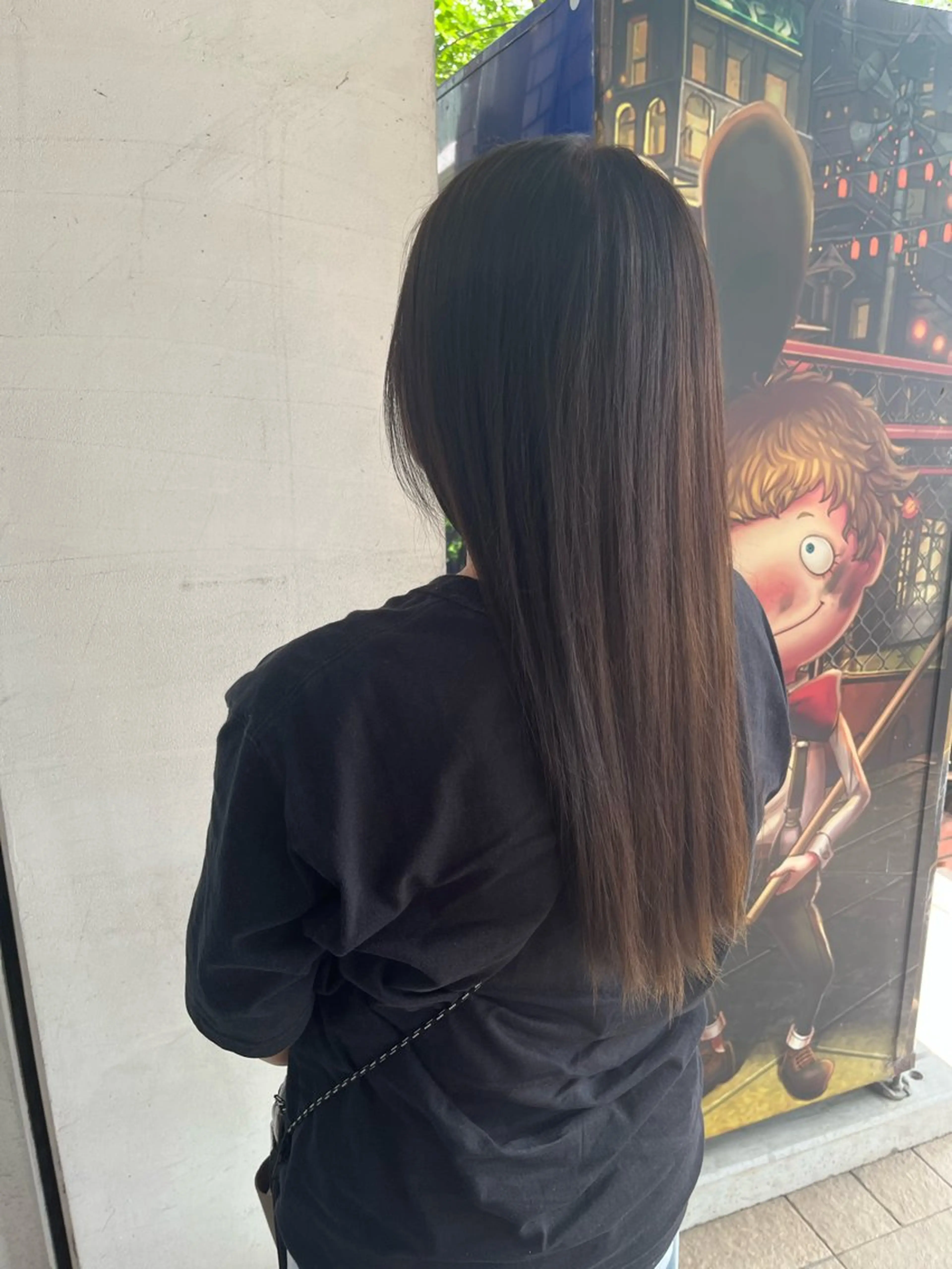 ロング カラー グレージュ カーキグレージュ 臼井 いづみのヘアスタイル