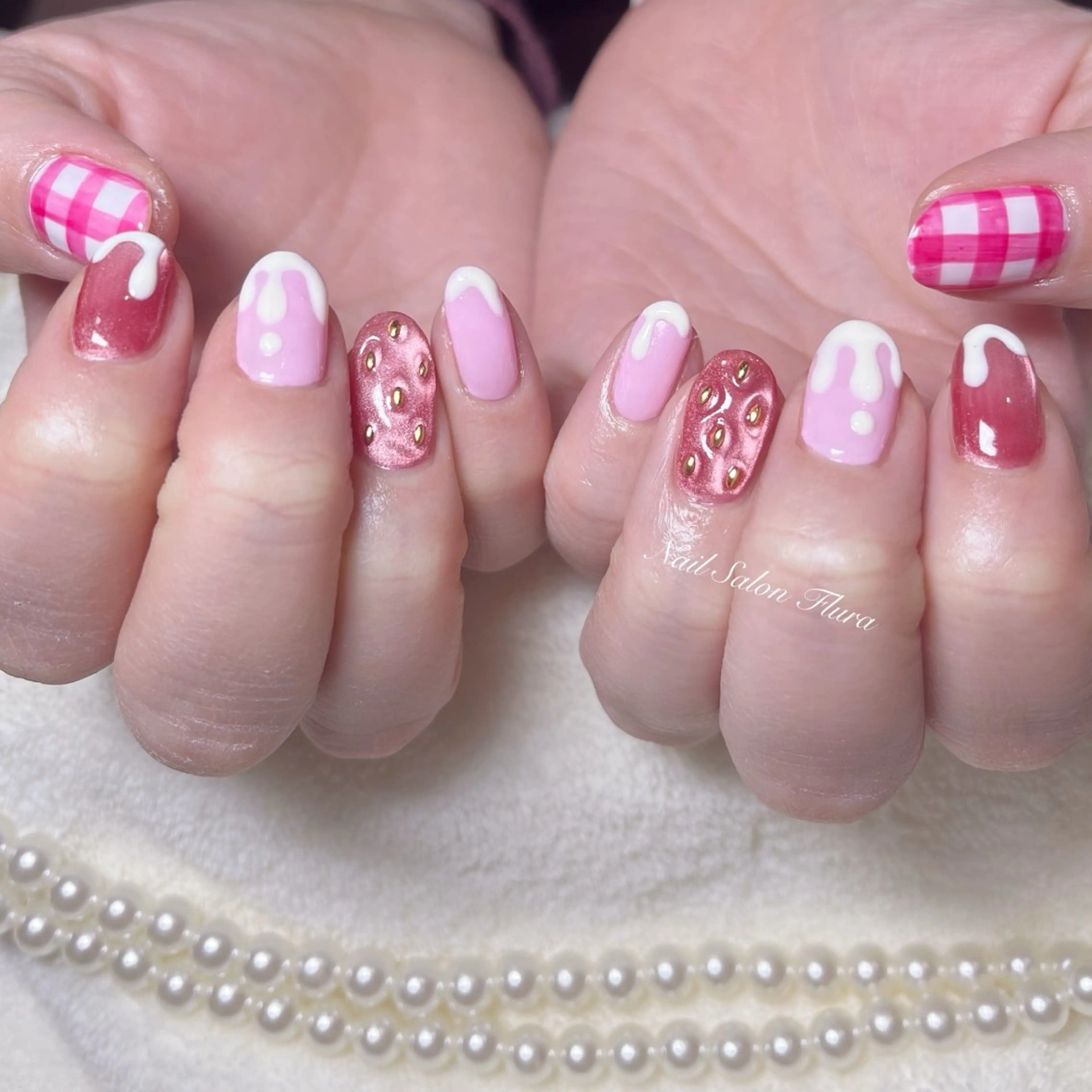 ネイル バレンタイン NailSalon Fluraのネイルデザイン
