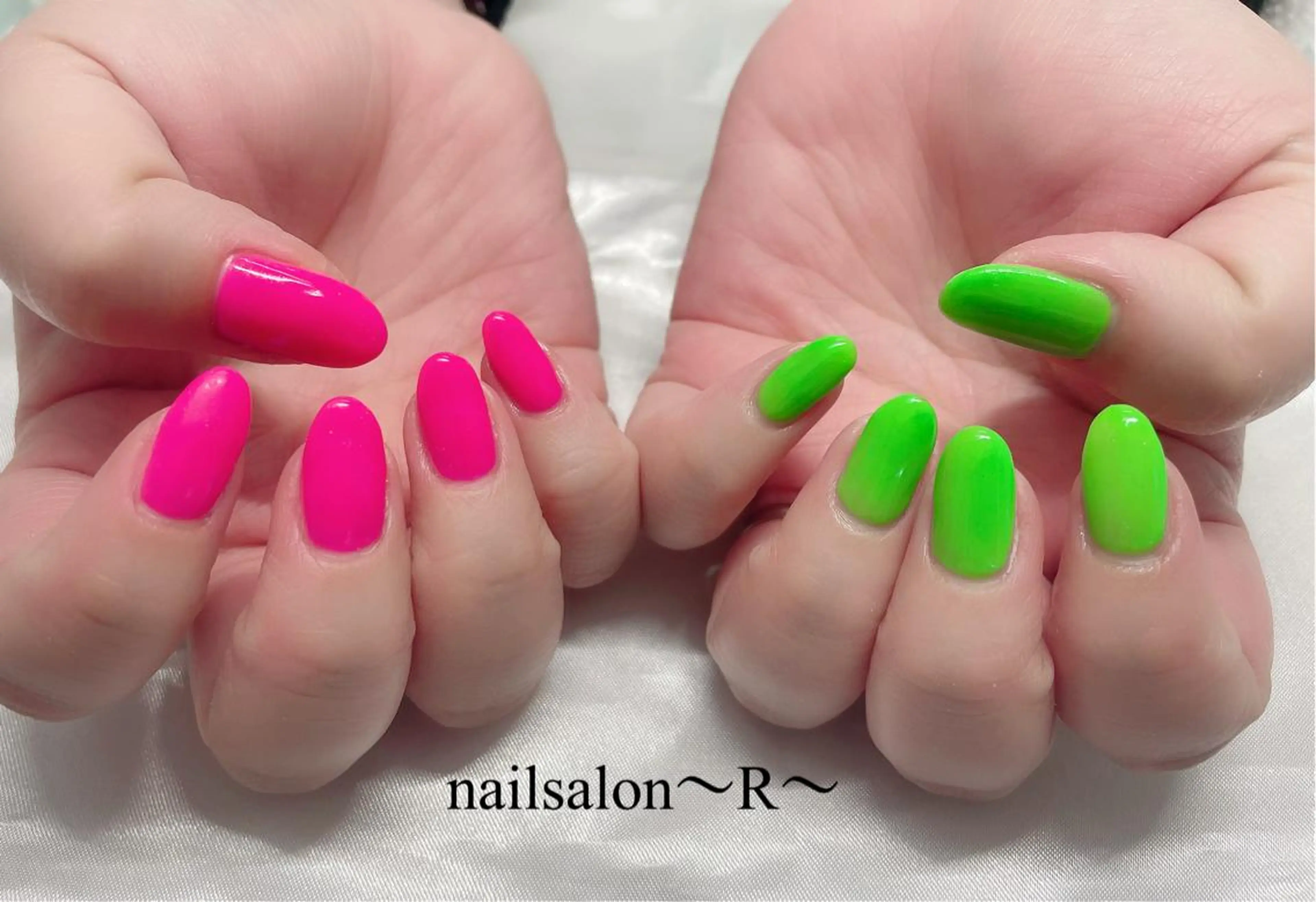 ネイル ハンドネイル 〜 R〜 プライベートサロンのネイルデザイン