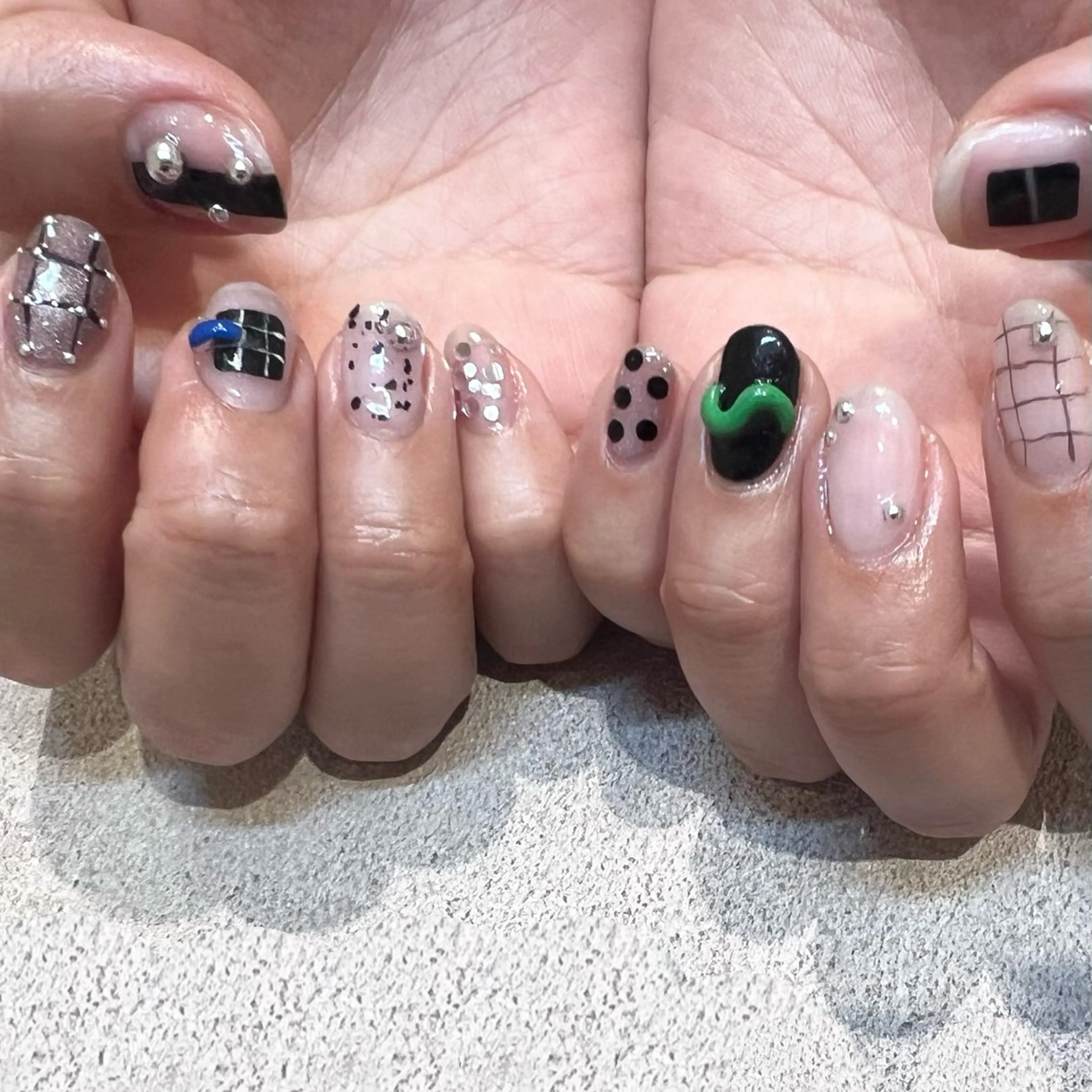 ネイル 4/2ご予約 ◎ 本田 知美ꯁꯧのネイルデザイン