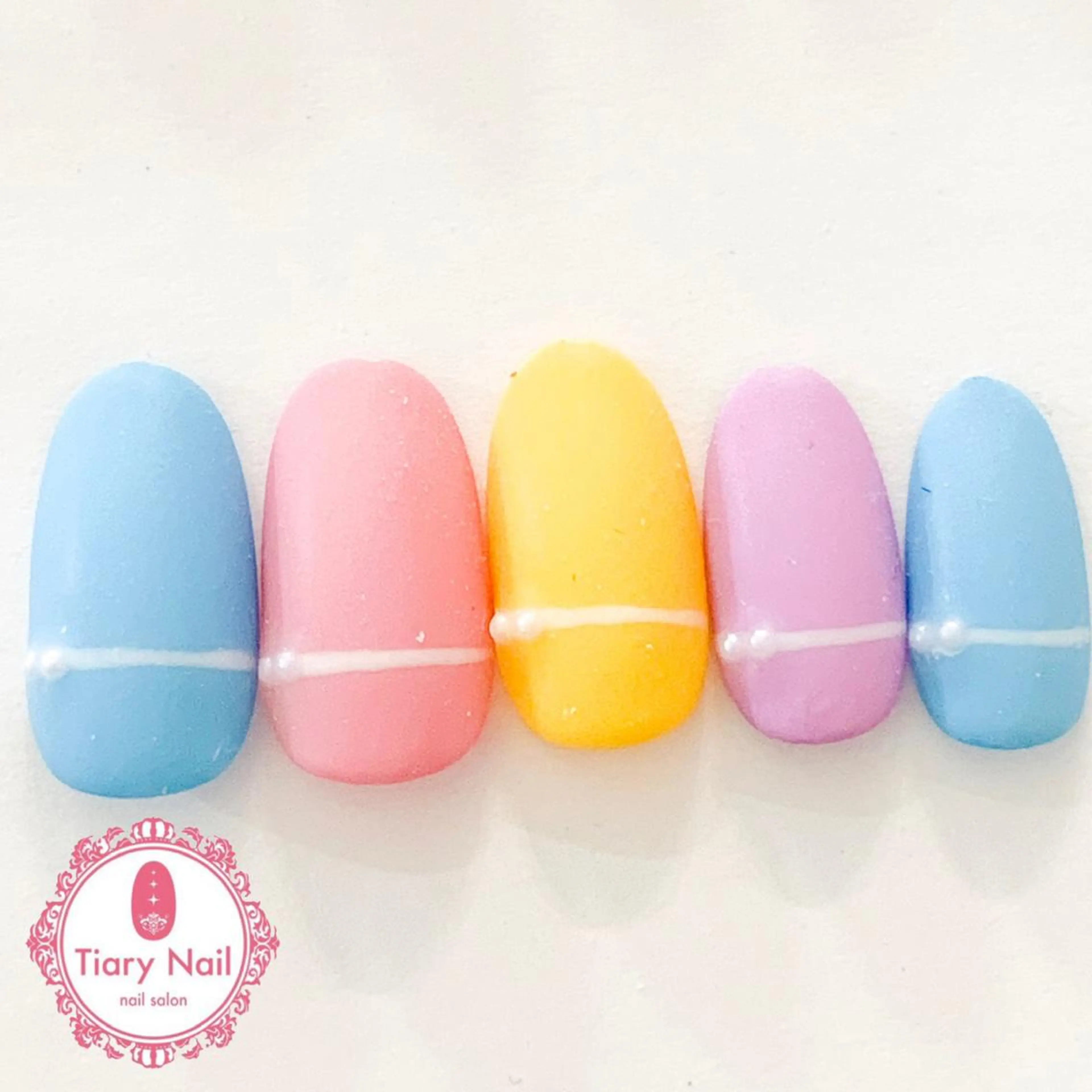 ネイル tiarynail K K🐼のネイルデザイン