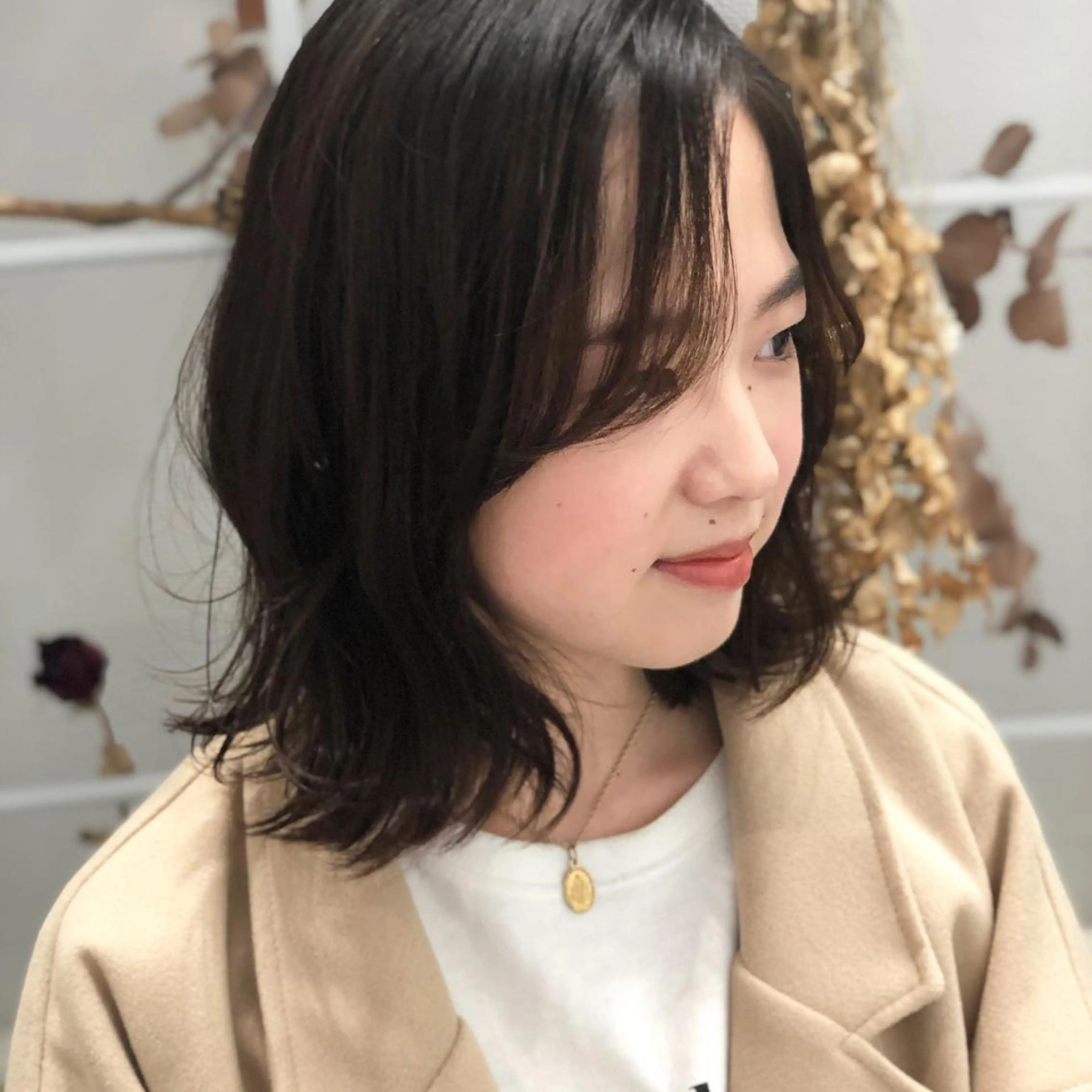 ミディアム ボブ 外ハネヘア トリートメント カット トリートメント 柏木 彩花のヘアスタイル