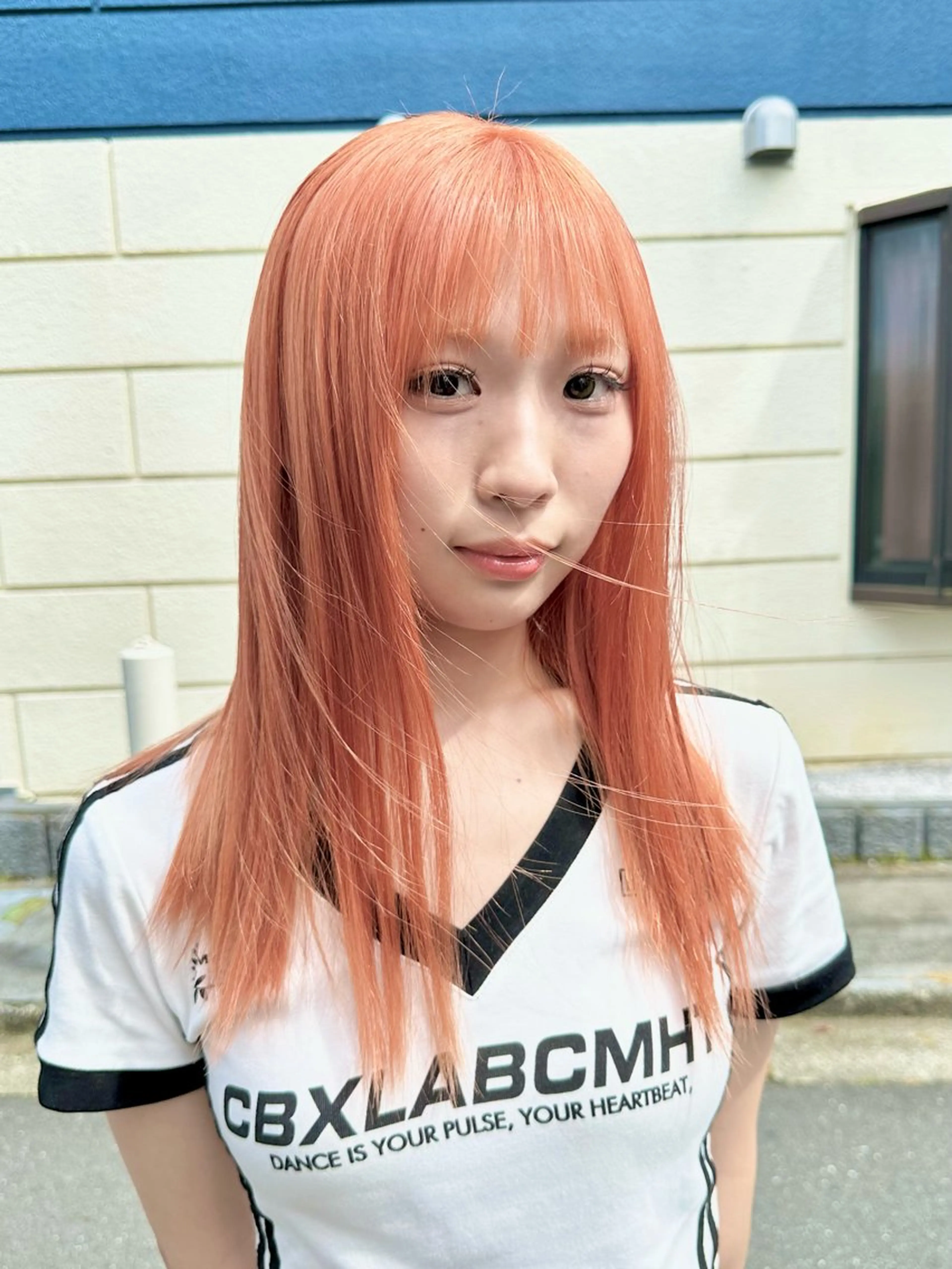 ミディアム カラー ヘアカラー トリートメント kai .のヘアスタイル