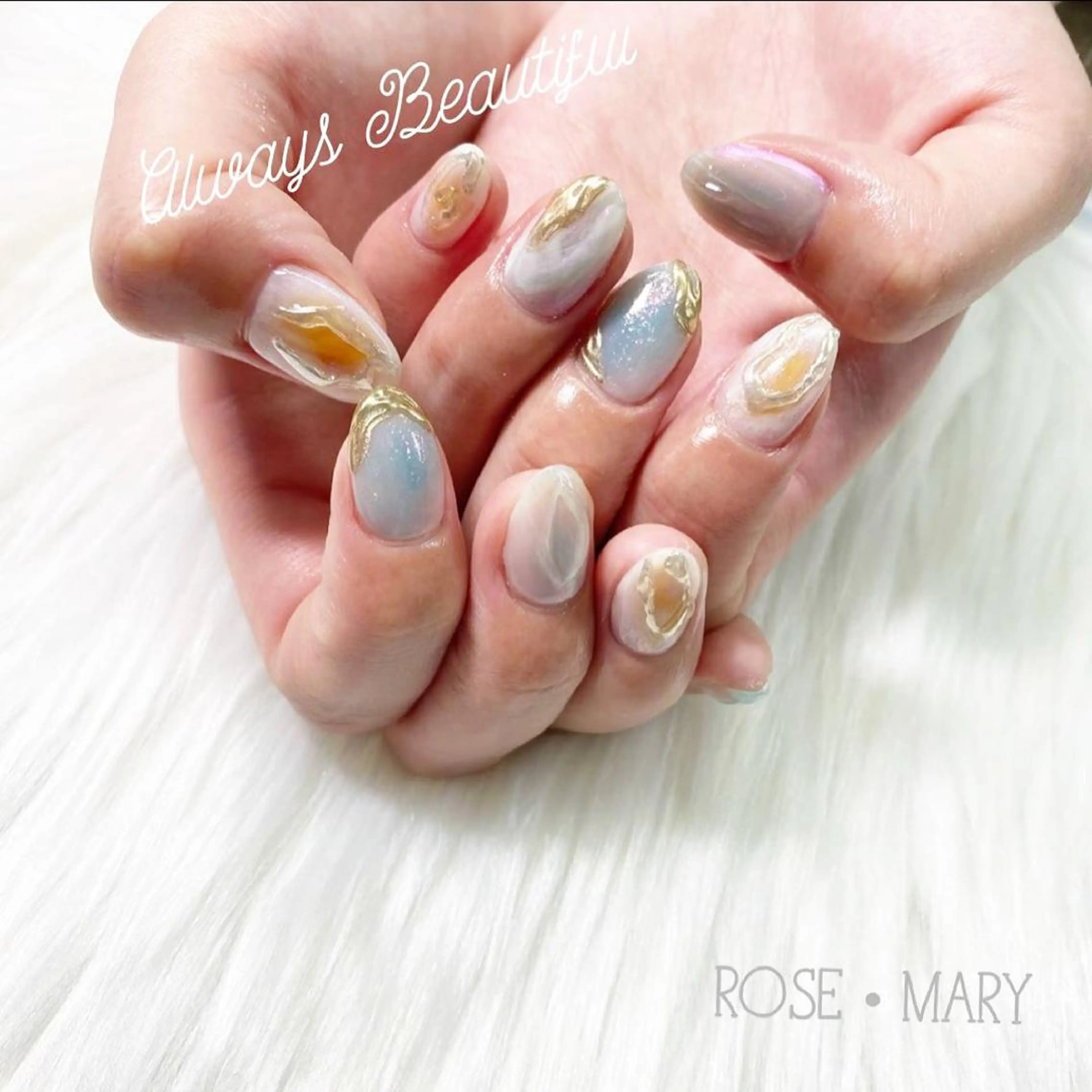 ミディアム ネイル ニュアンスネイル ハンドネイル ROSE・ MARY 鈴木のネイルデザイン