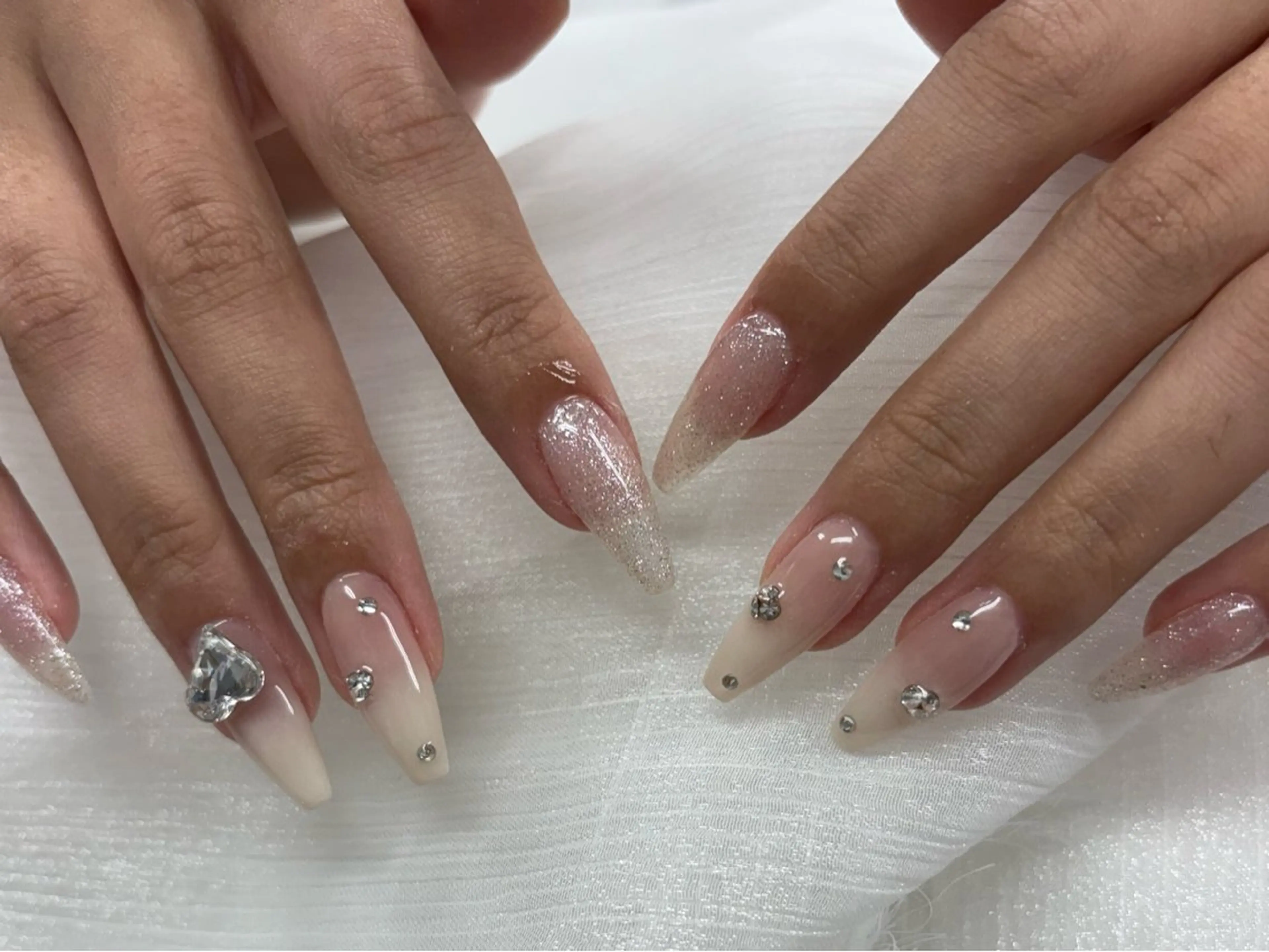 ネイル ハンドネイル SHION  のネイルデザイン