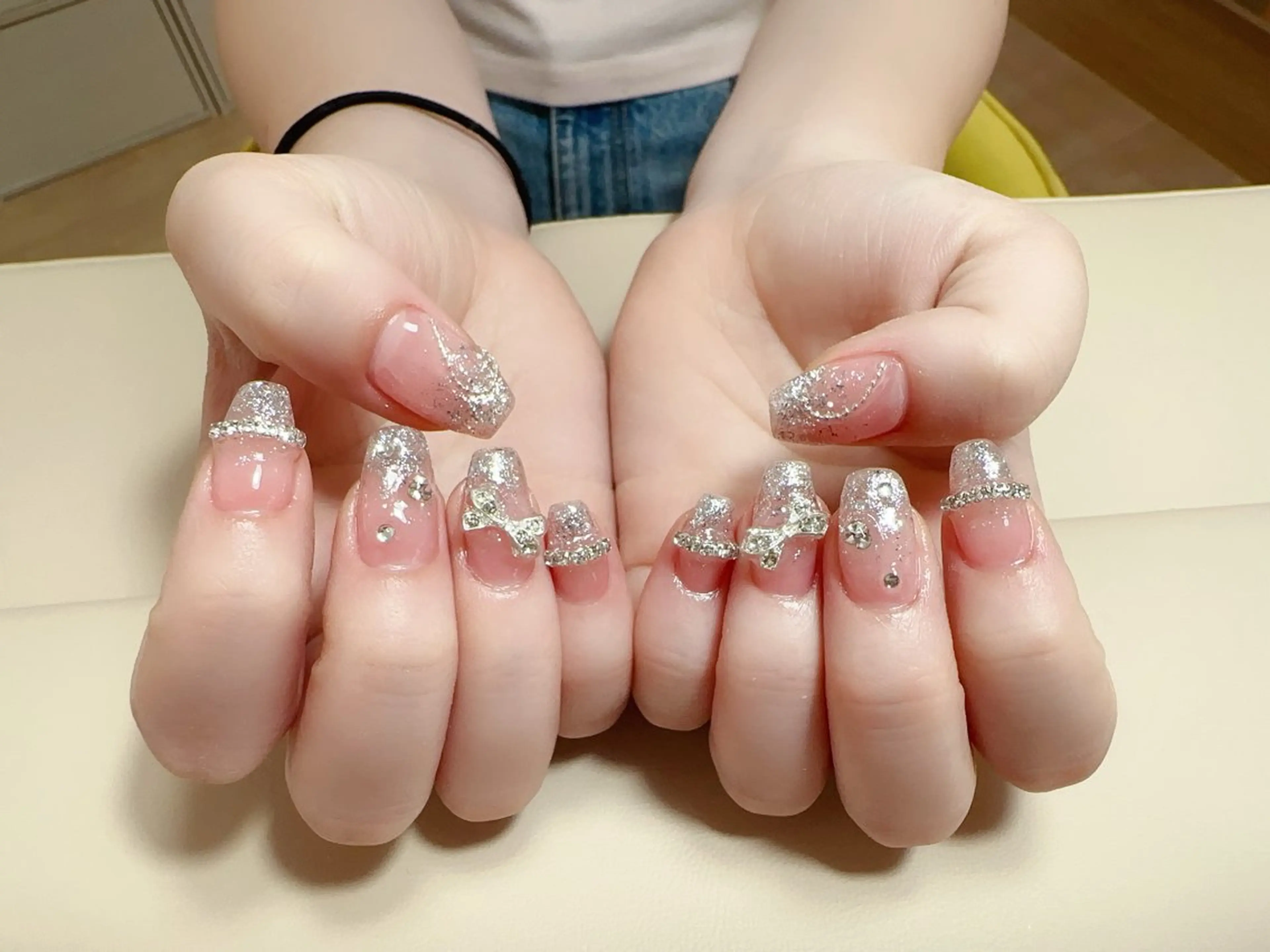 ネイル ハンドネイル NAIL CIRCLESのネイルデザイン