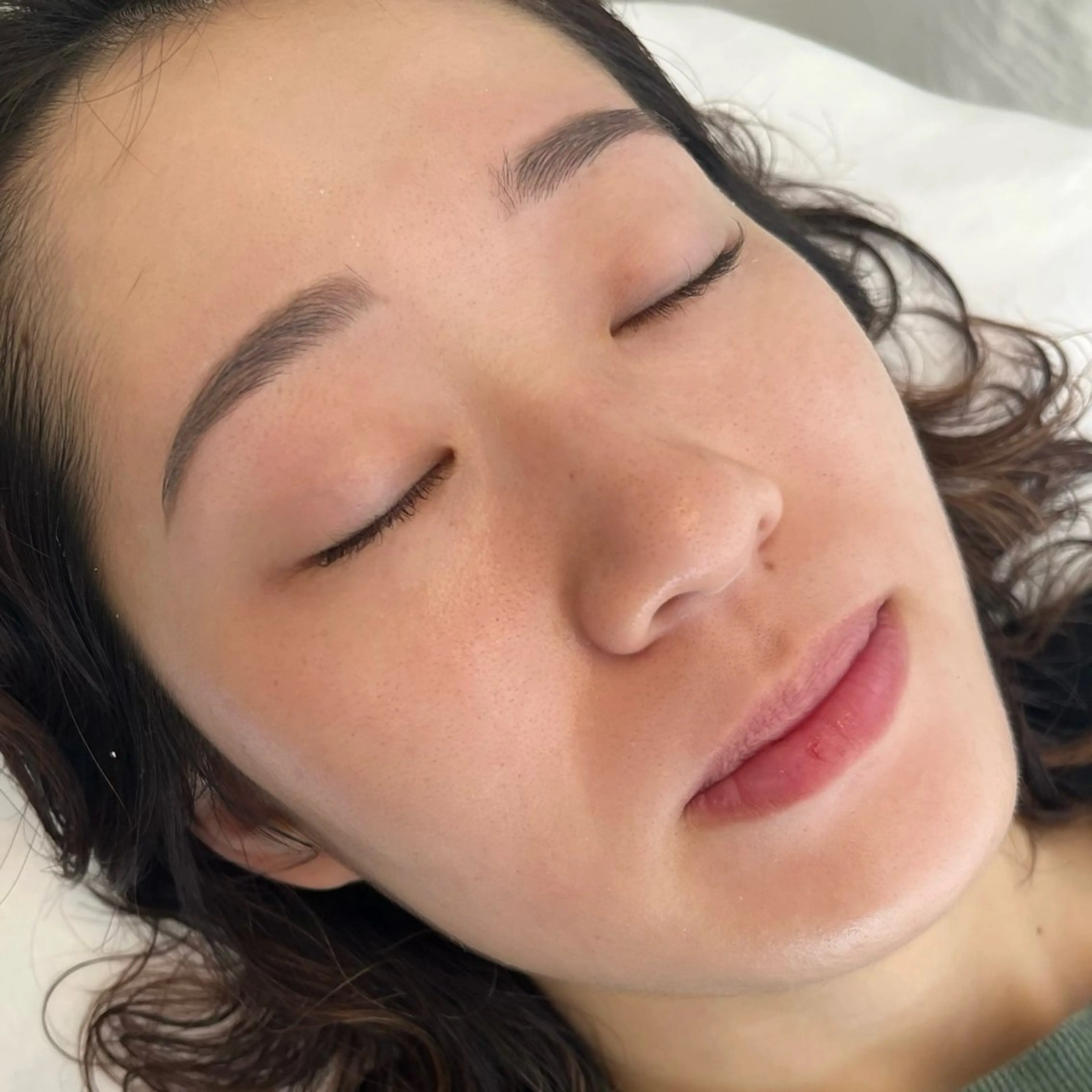 アイブロウ beauty salon uluの眉毛・アイブロウイメージ