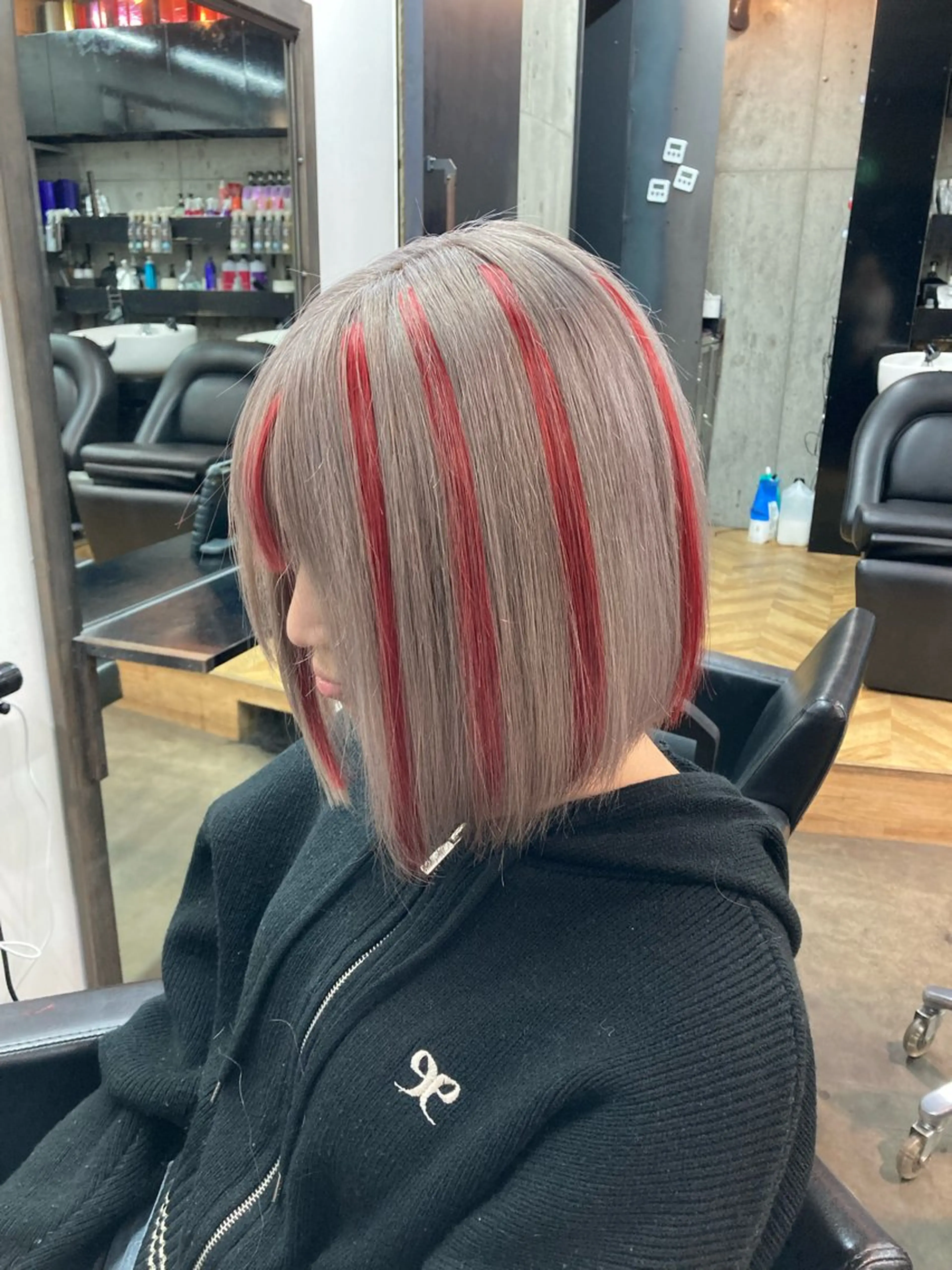 ショート カラー ✨最安値✨エクステ カラー🌼つきな🌼のヘアスタイル