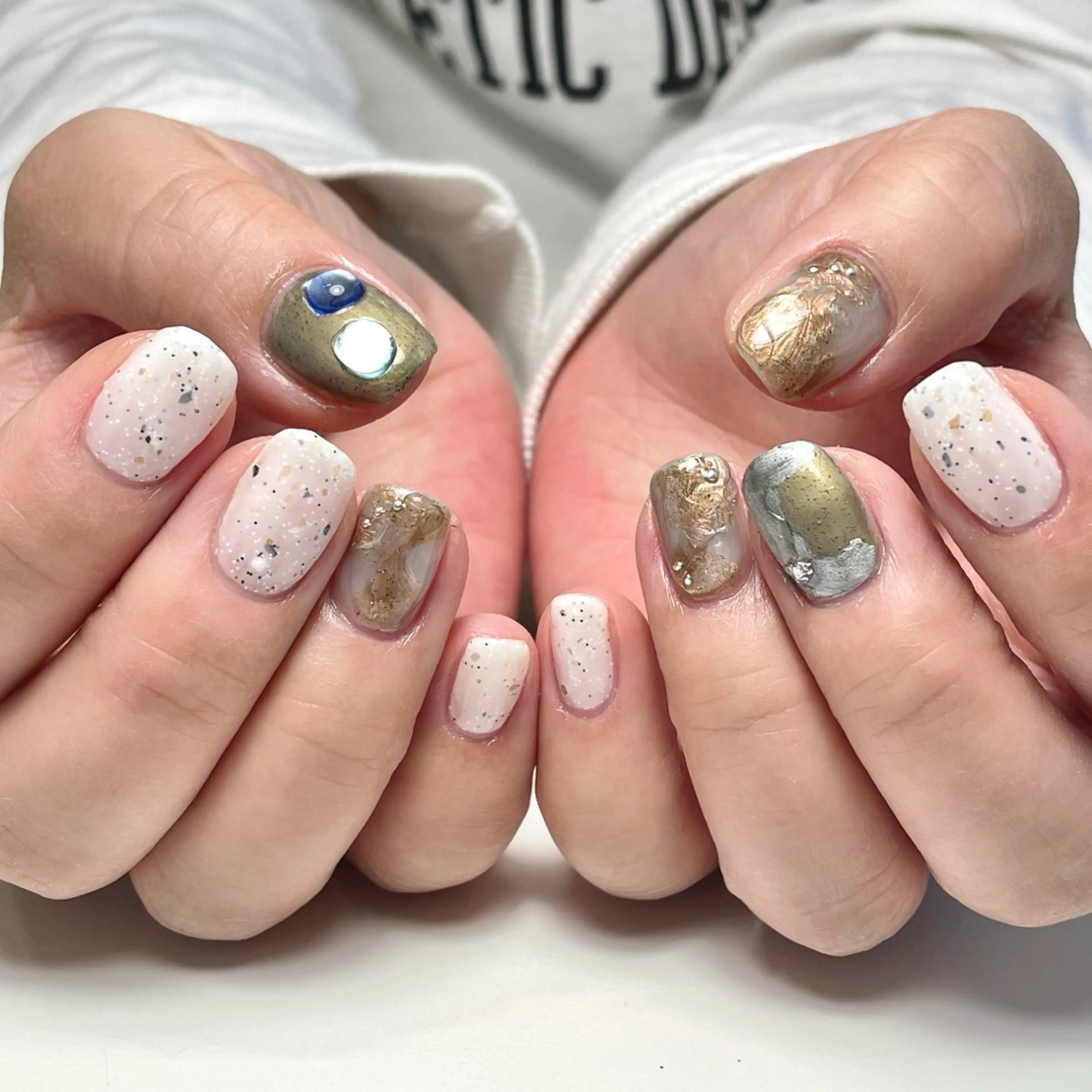 ネイル ハンドネイル oncu nailのネイルデザイン