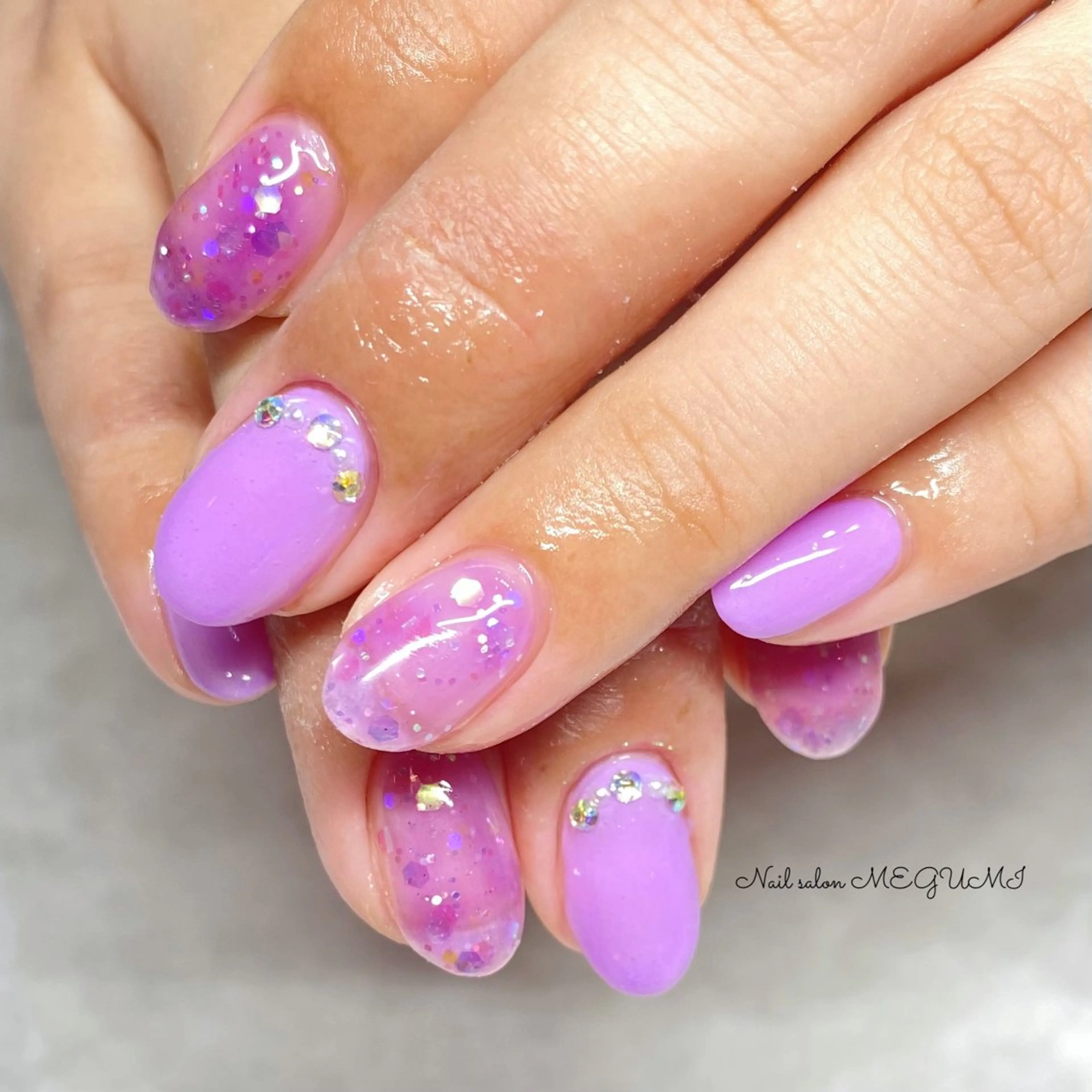 ネイル Nail salon MEGUMIのネイルデザイン