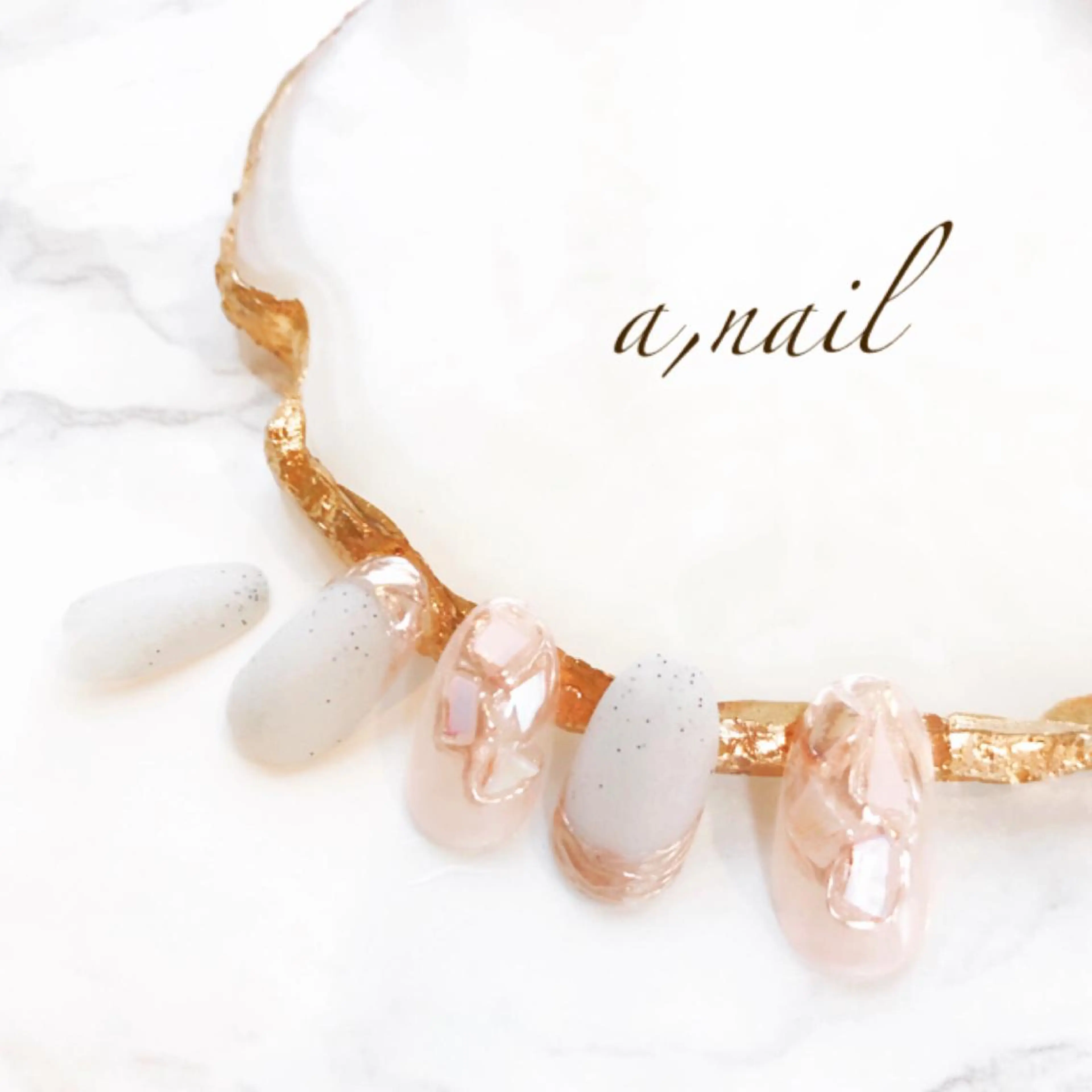 ネイル フットネイル ジェルネイル グラデーション マットネイル ミラーネイル ハンドネイル ネイルサロン エーネイルのネイルデザイン