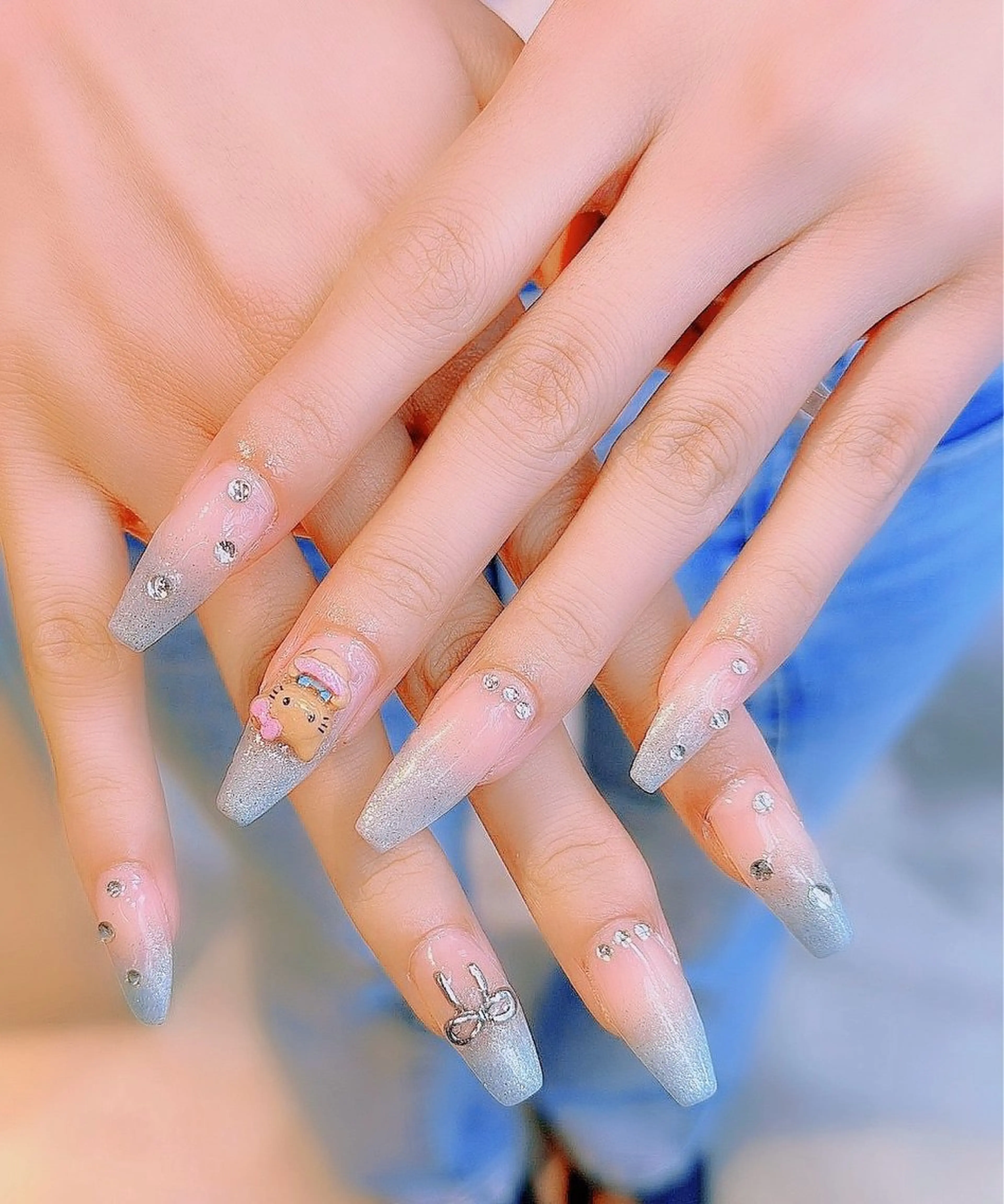 チップ長さだし➕🩵90分やり放題🩵持ち込み画像ok/韓国ネイル/ワンホンネイルの写真