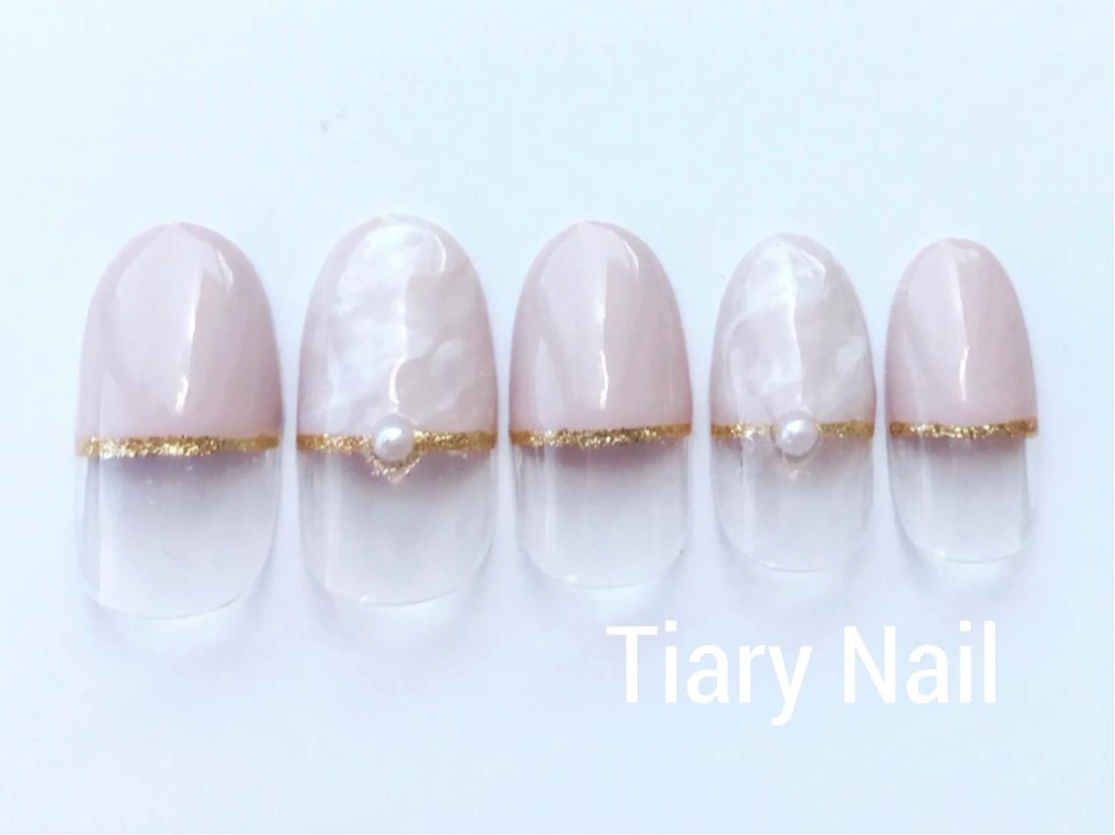 ネイル 💗🪽Tiary Nail🪽💗のネイルデザイン