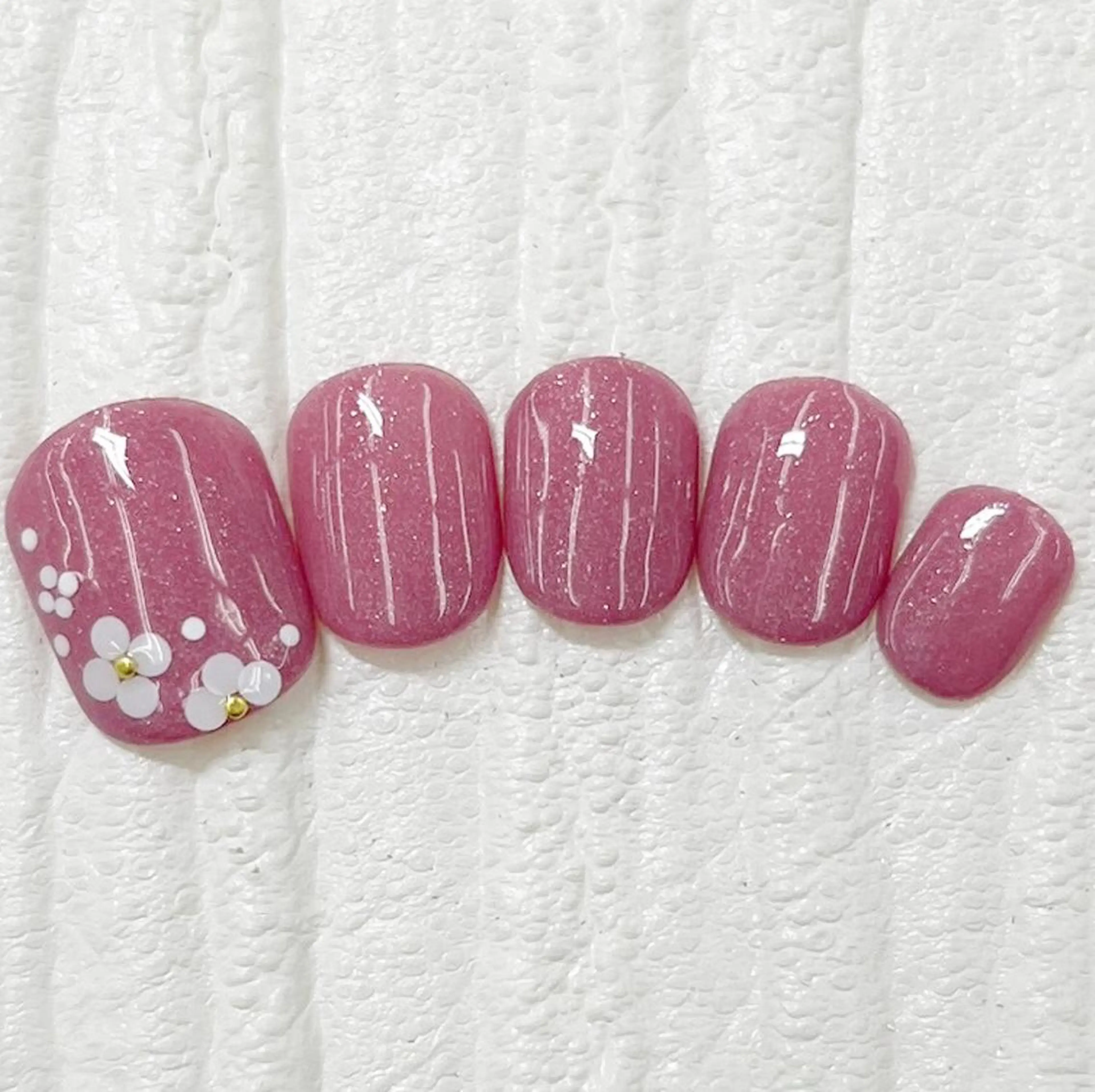 ネイル Nail salon Honey Beeのネイルデザイン
