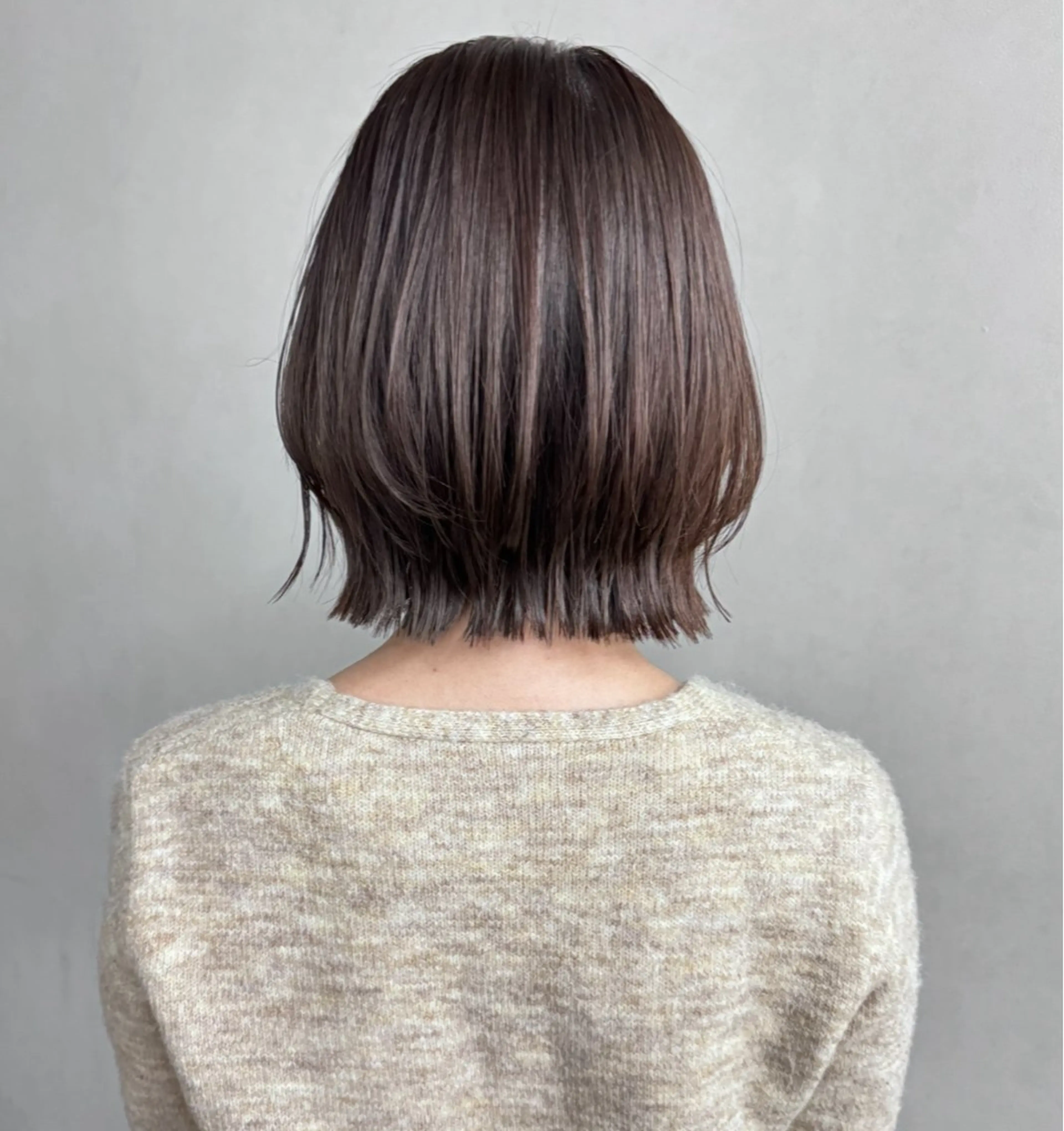 ショート ボブレイヤー ボブ レイヤーカット 小顔カット 似合わせボブアレンジ suzunaのヘアスタイル