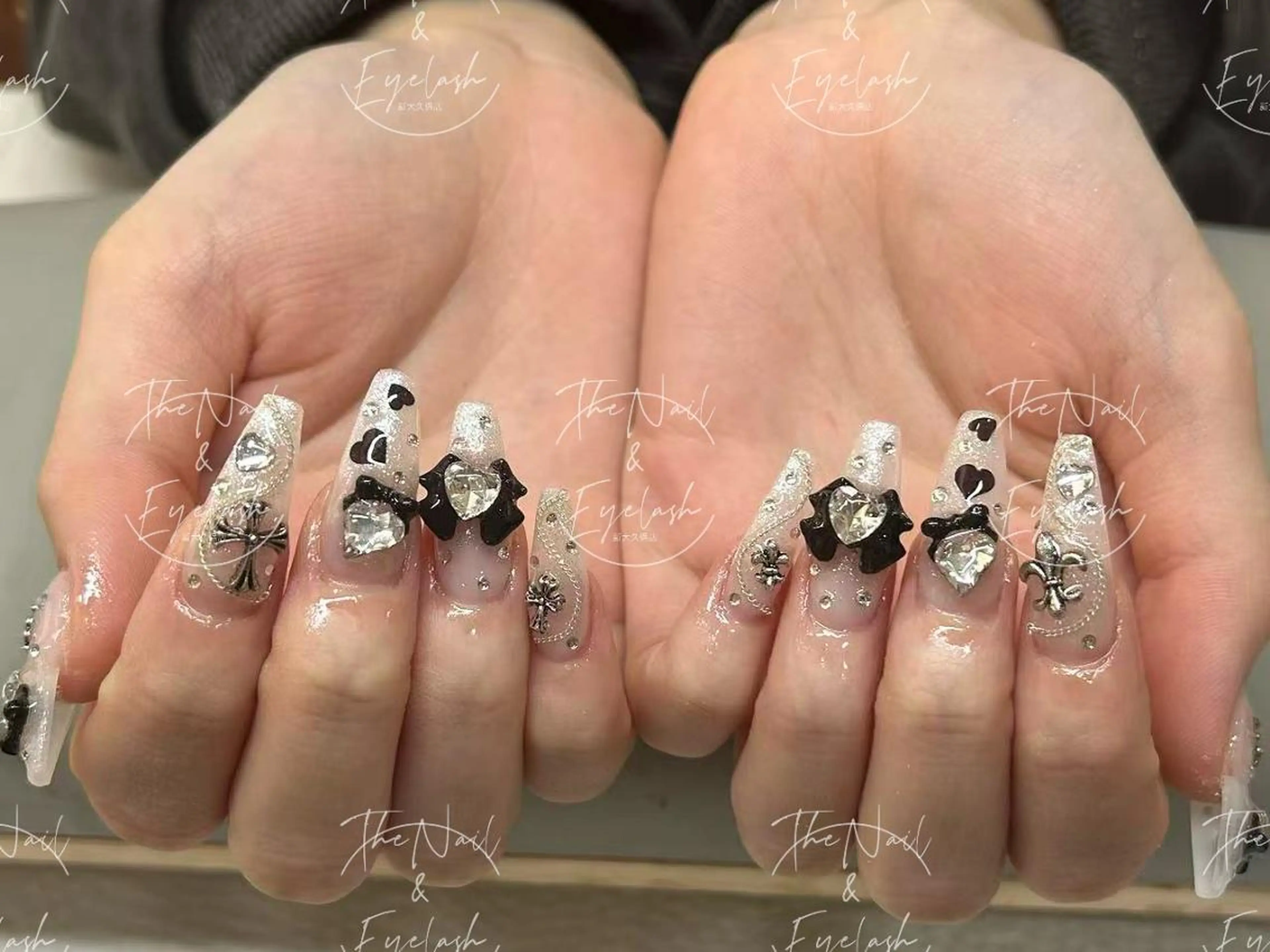 ネイル ハンドネイル ハンドケア The Nail💗 Ayaseのネイルデザイン