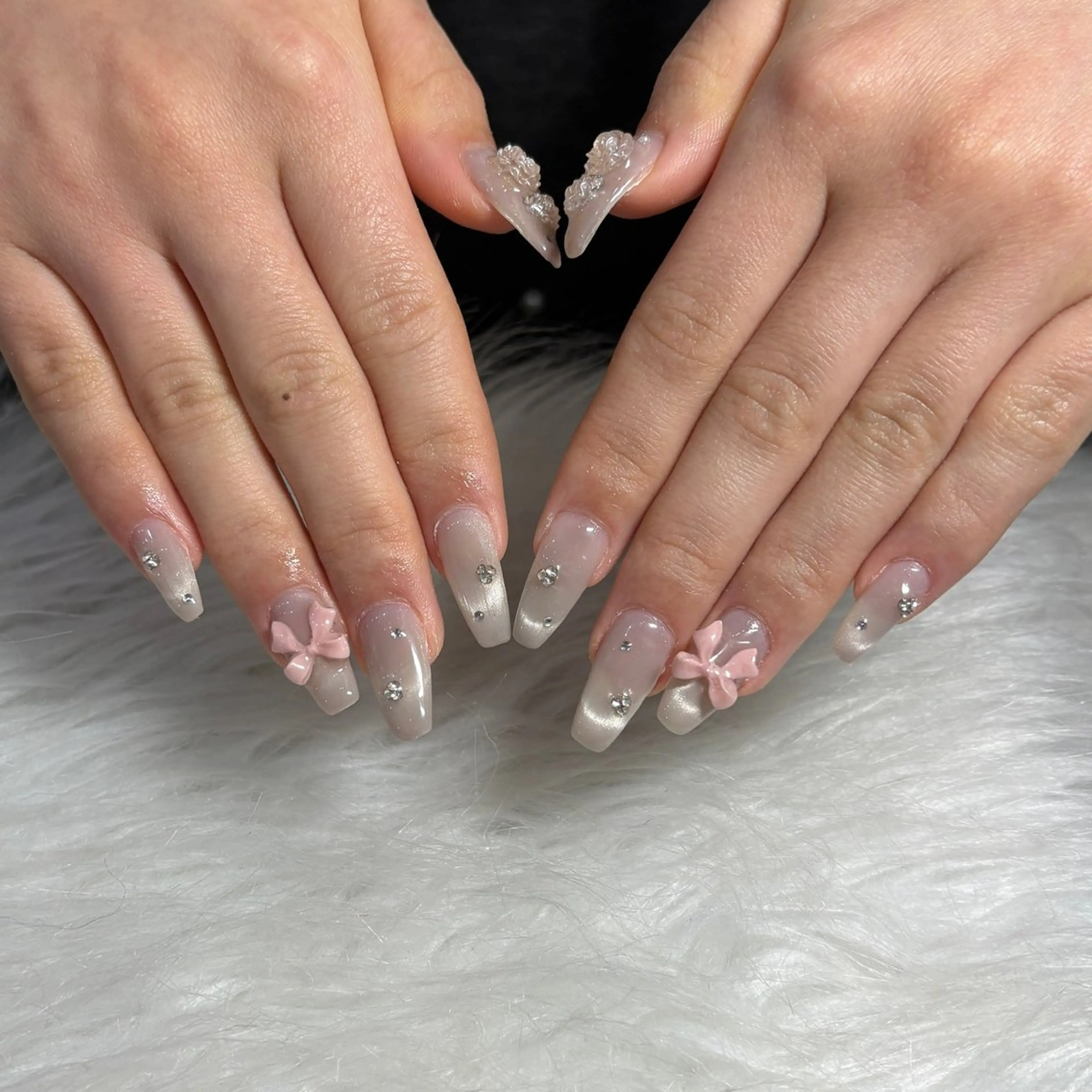 ネイル ハンドネイル LAVISH manaのネイルデザイン