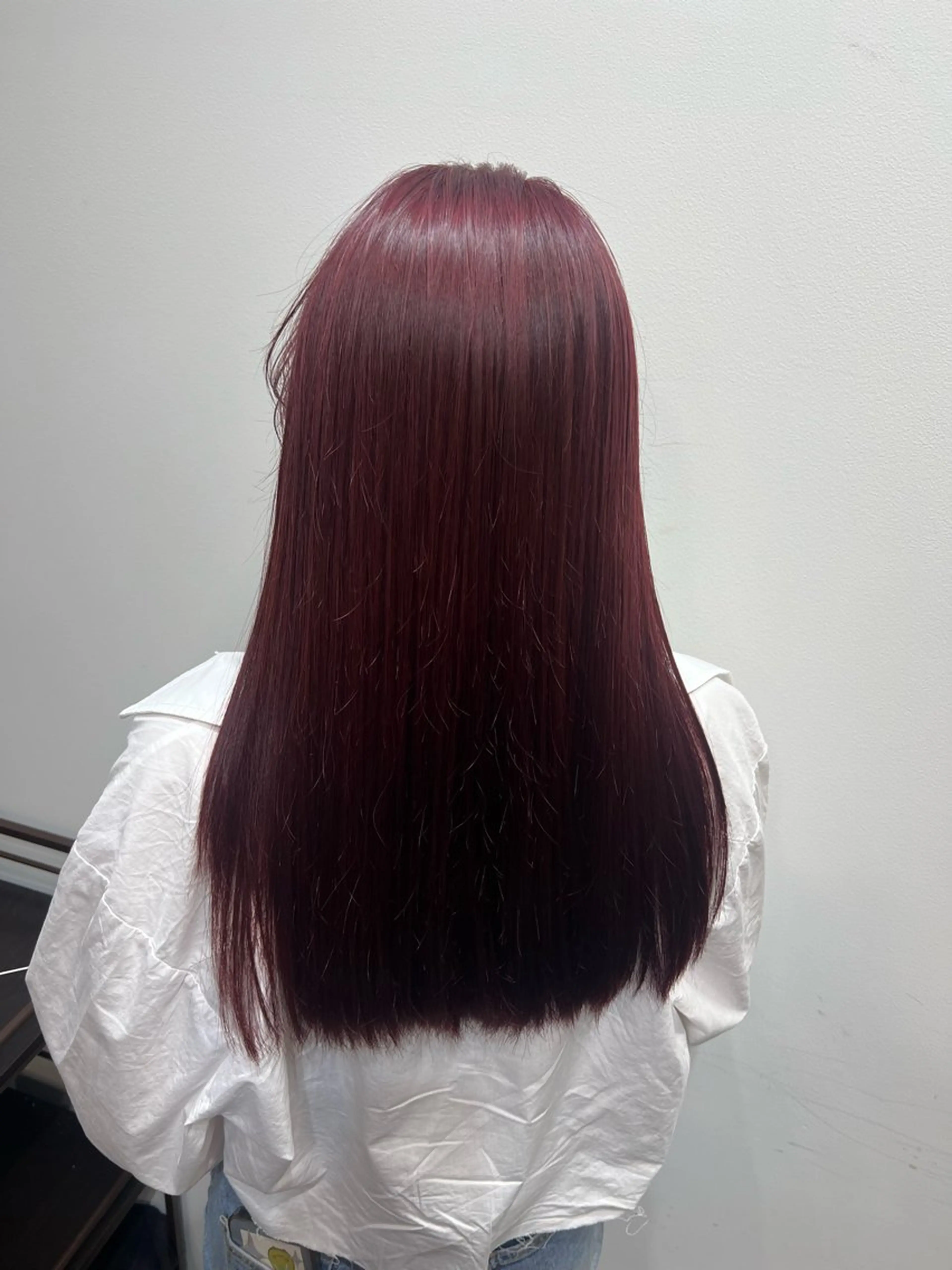 ロング カラー レッドカラー LOHAS Rioのヘアスタイル