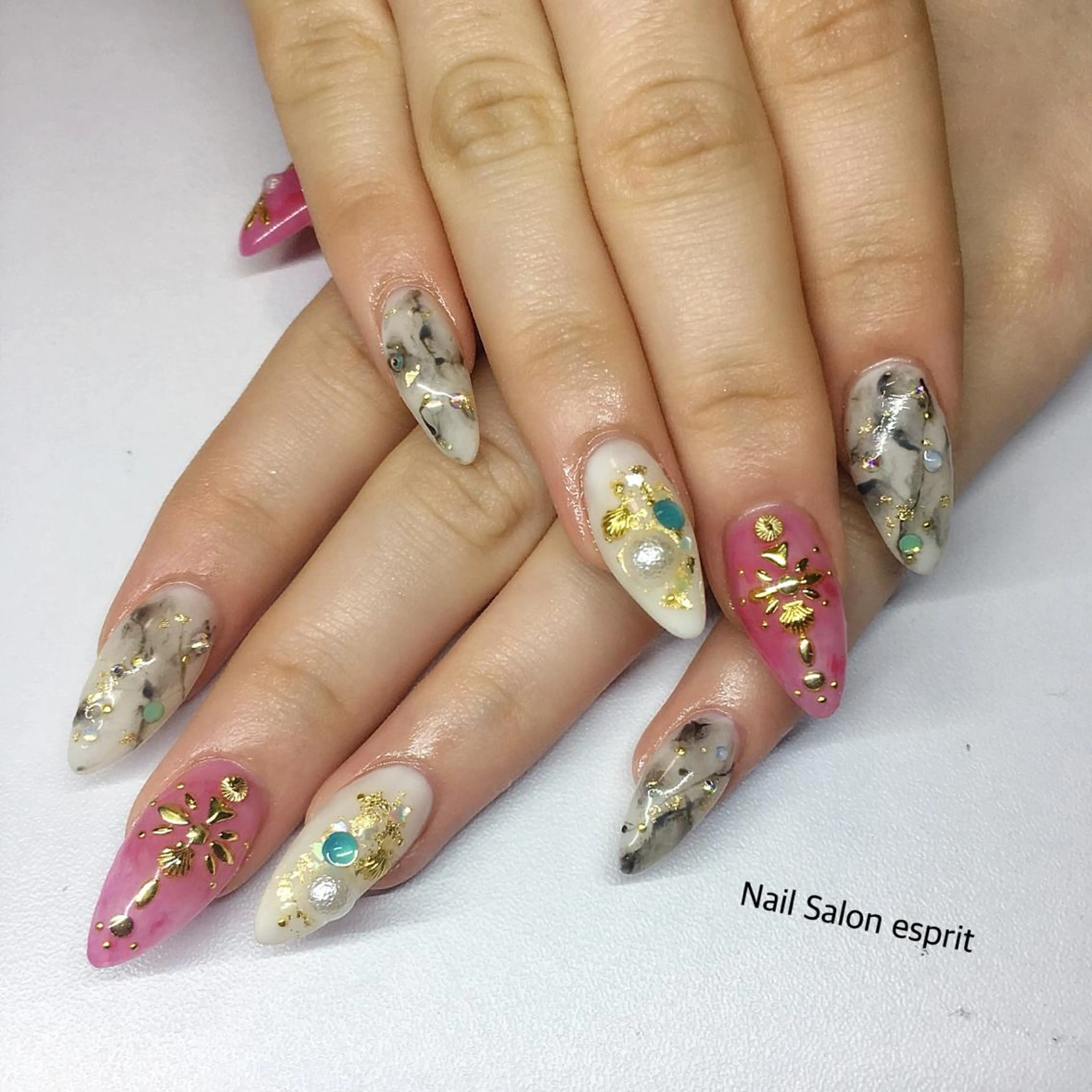 ネイル Nail Salon espritのネイルデザイン