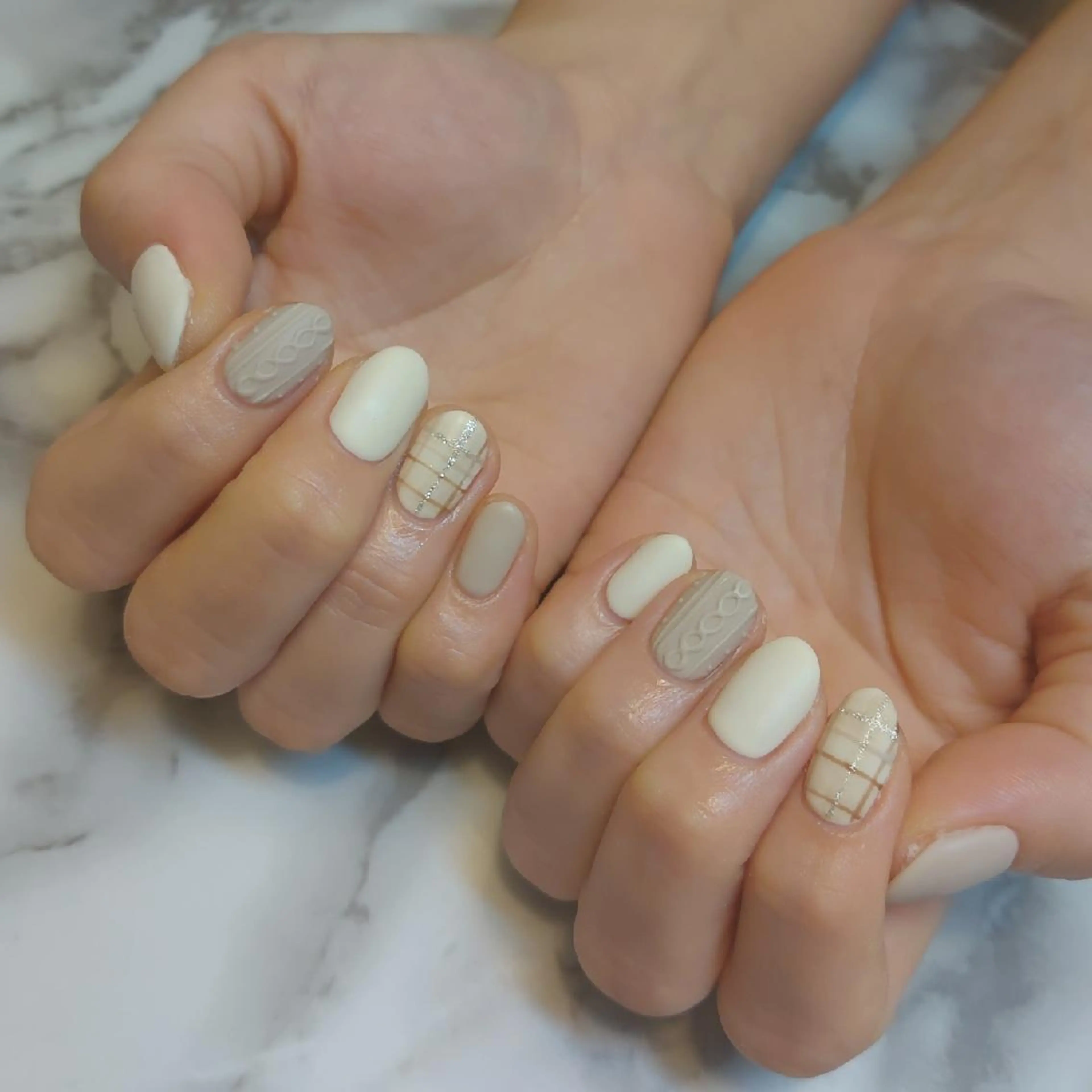 ネイル ジェヌインネイル 河内のネイルデザイン