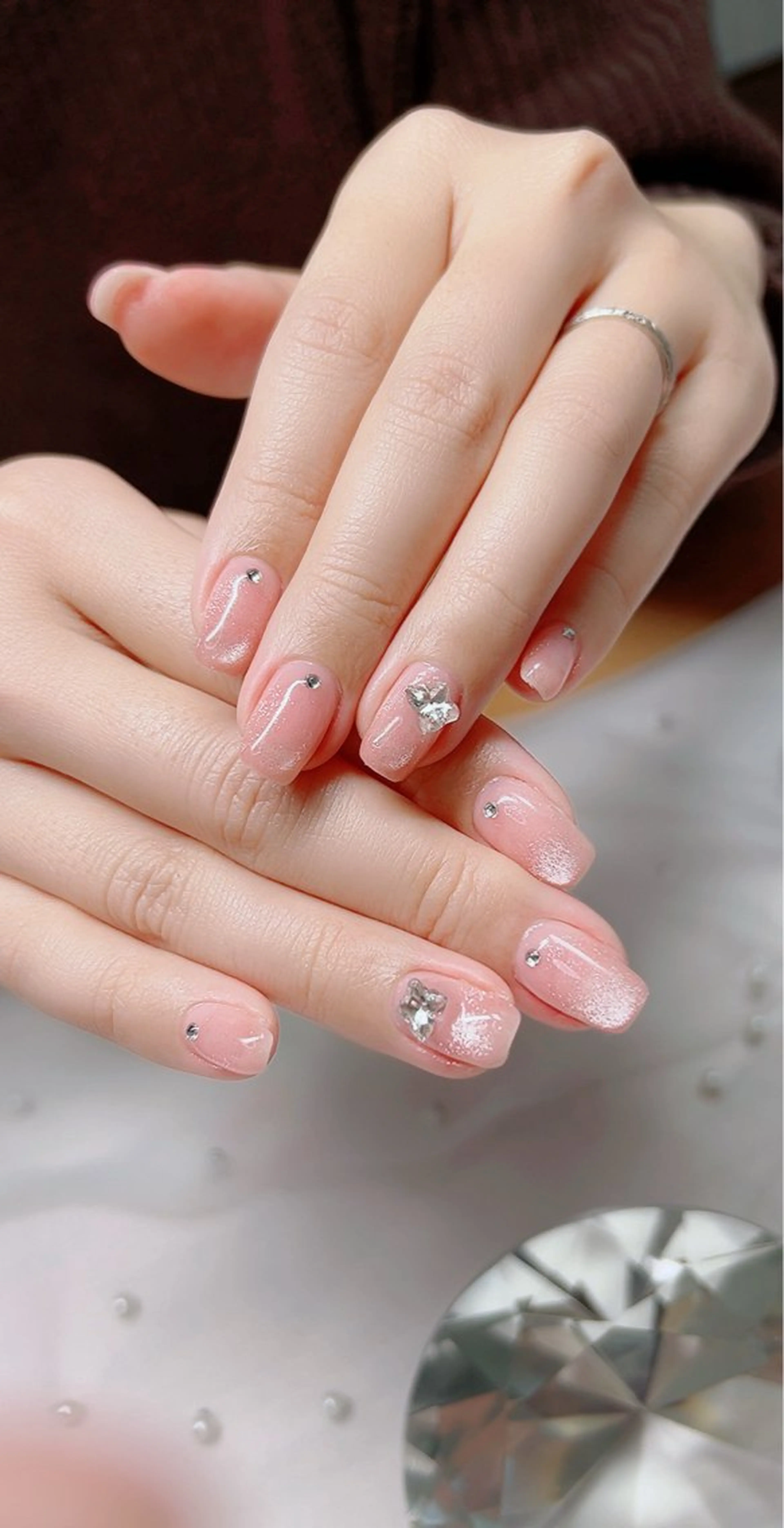ネイル マグネットネイル マグネットワンカラー ワンカラーネイル 春ネイル ハンドネイル Cute Tips nailのネイルデザイン