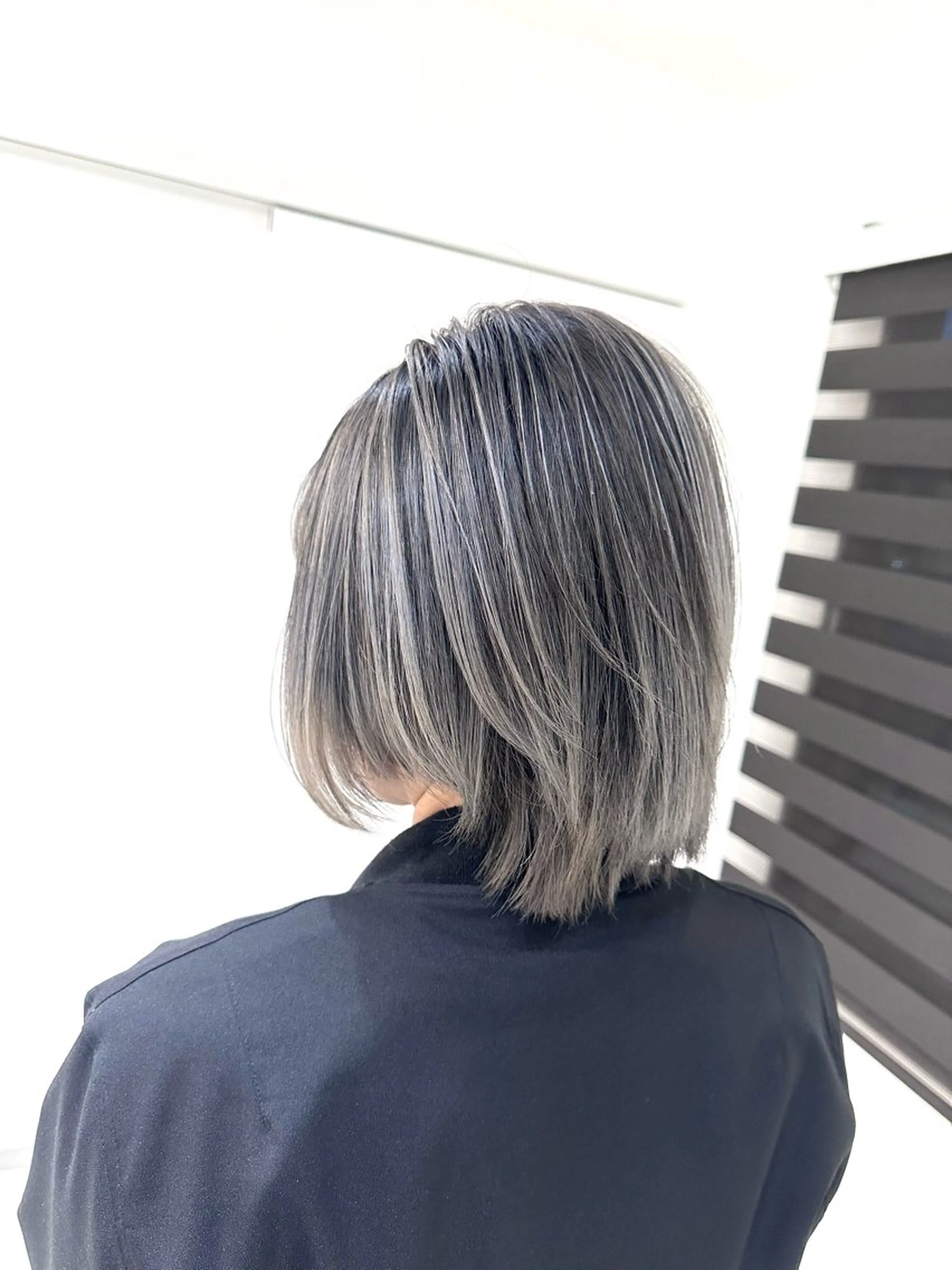 ショート カラー ヘアカラー 加藤 佑二のヘアスタイル