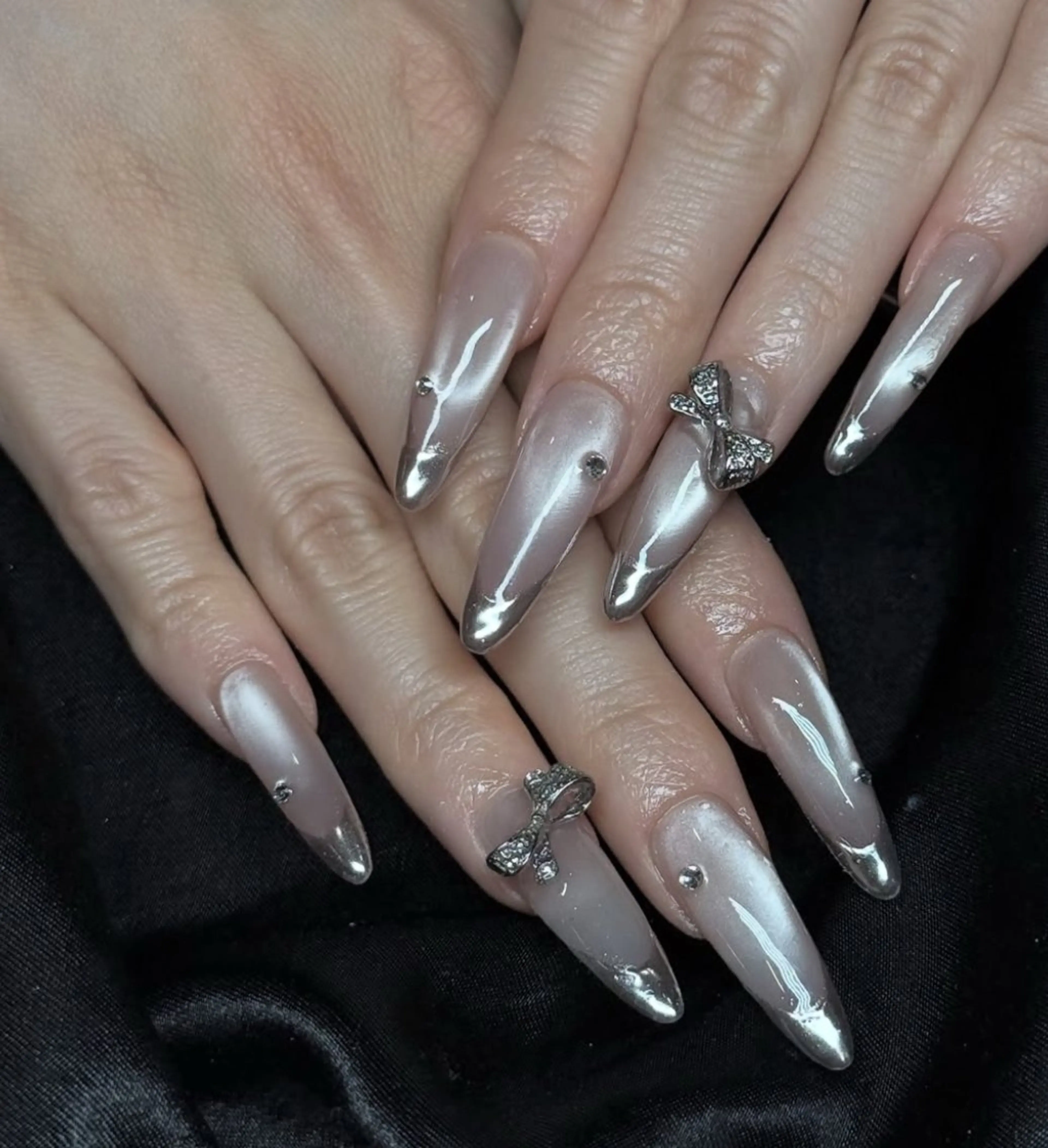 ネイル アートネイル ジェルネイル キラキラネイル ミラーネイル ピンク ハンドネイル Ryu Nail NekoChanのネイルデザイン