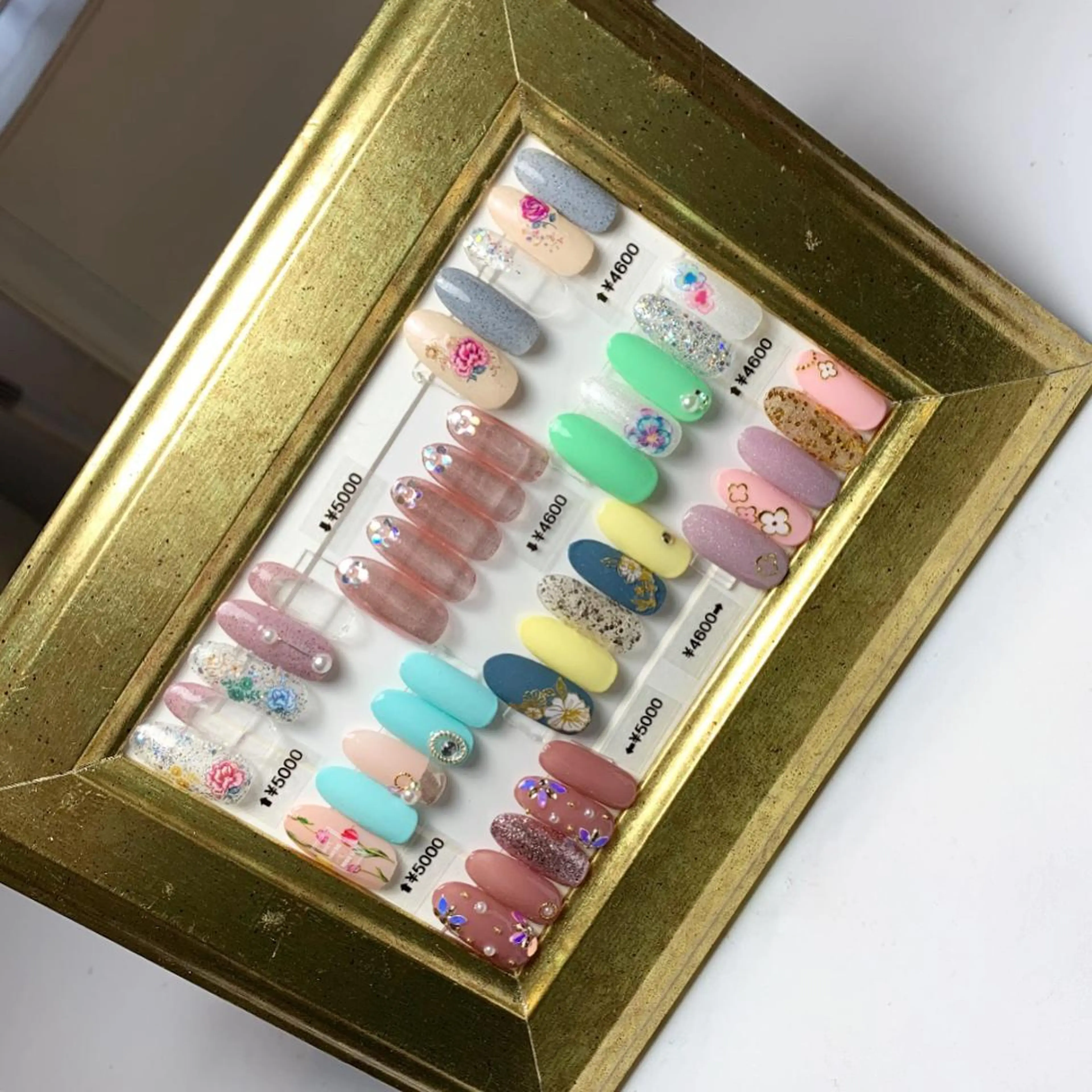 ネイル S. JEWELのネイルデザイン