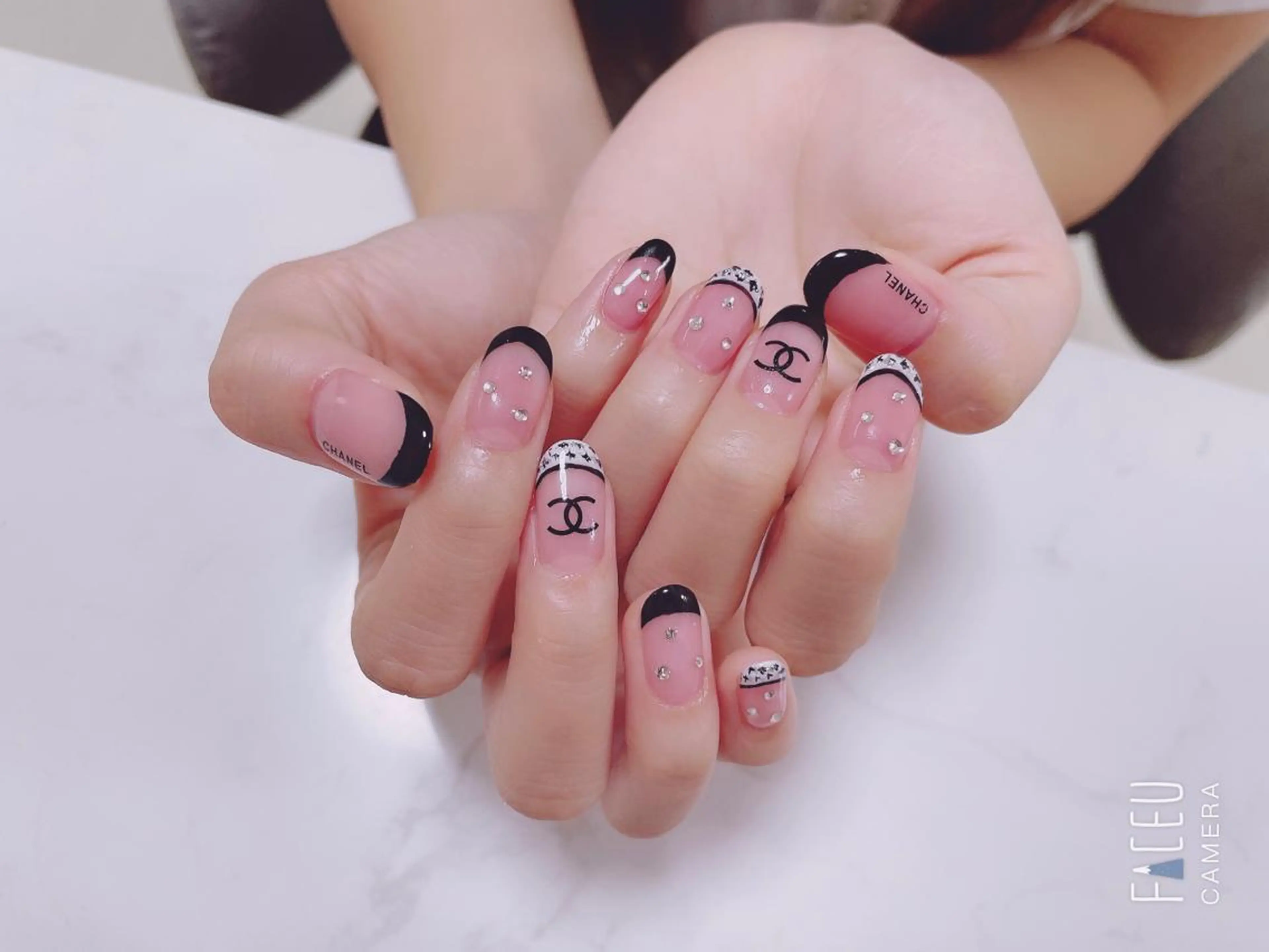 ネイル ハンドネイル ネイルサロン エクラ 🌹【スカルプ専門】のネイルデザイン