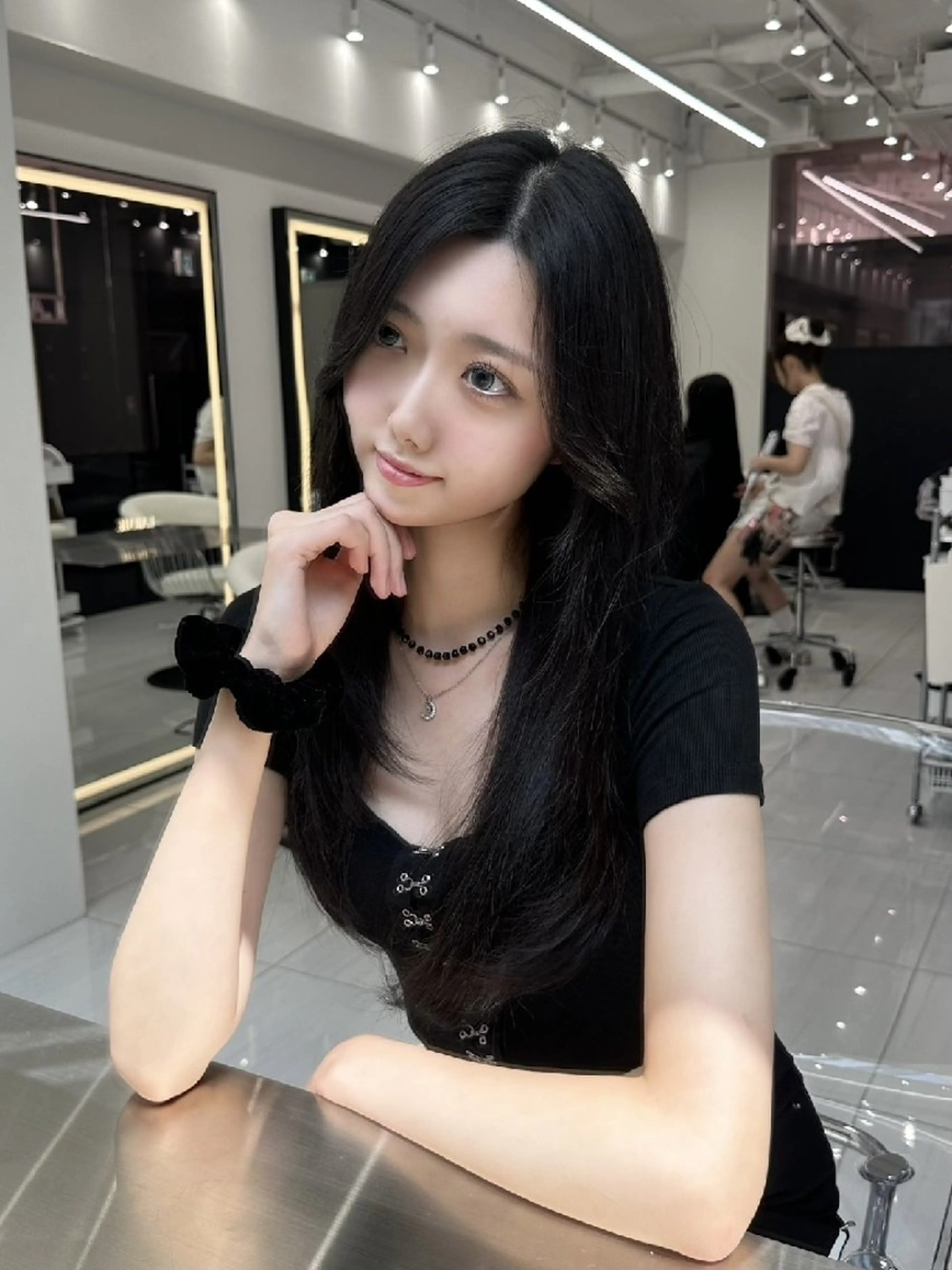 💞【人気No1クーポン】韓国風カット+透明感ケアカラー+AujuaTRの写真