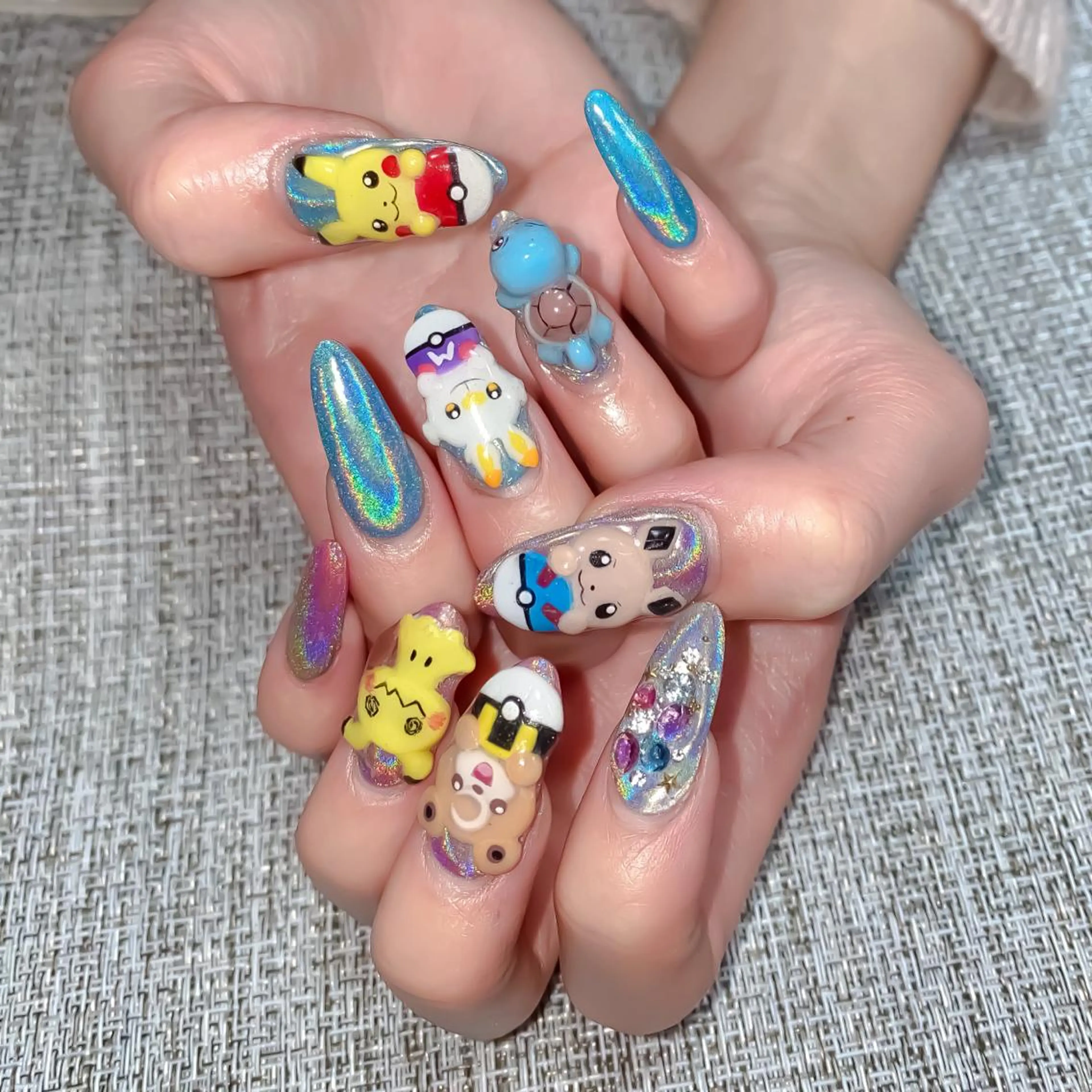 ネイル f'bloom  L’ecrinのネイルデザイン