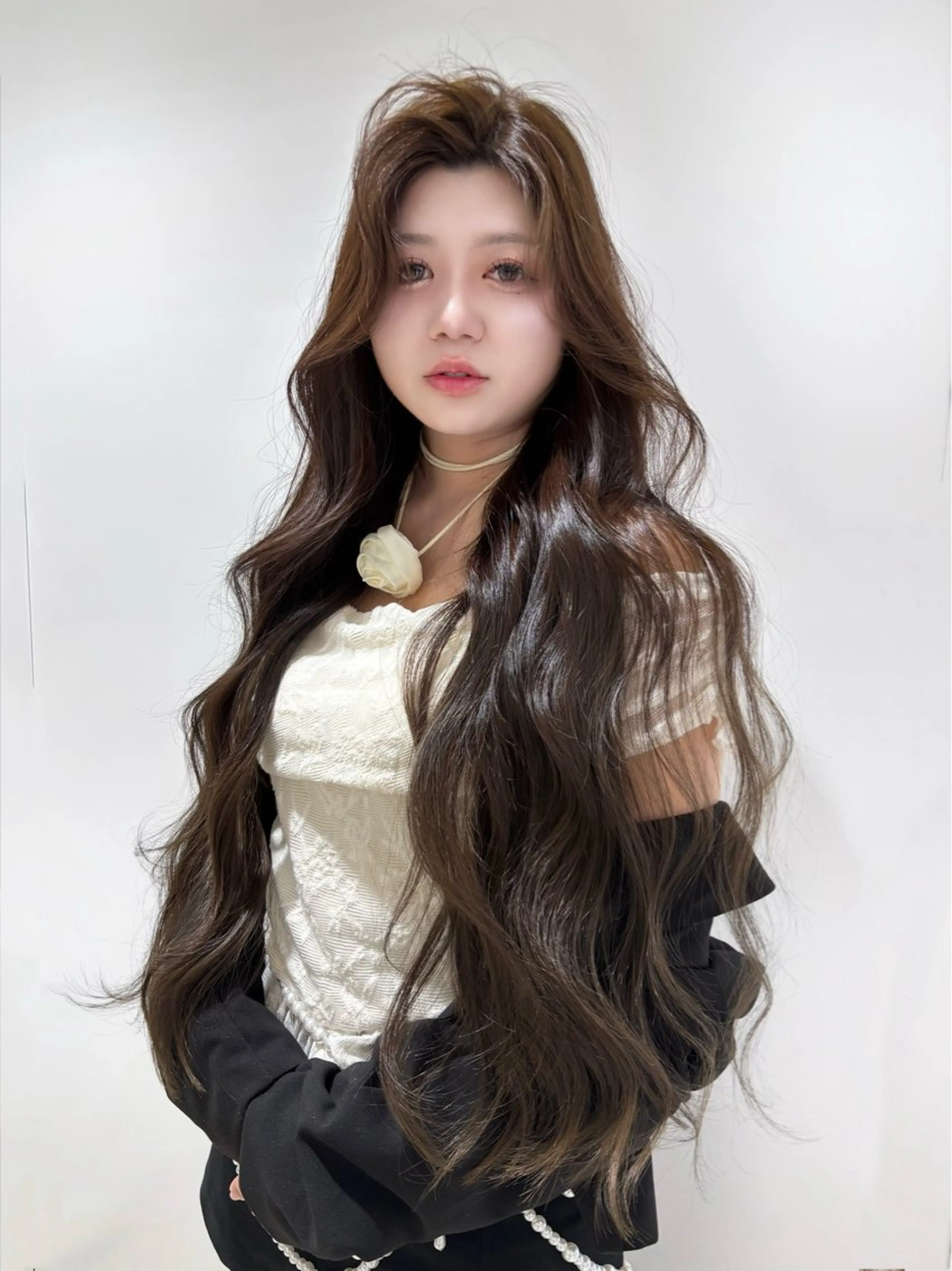 𝒄𝒐𝒍𝒐𝒓 𝒎𝒐𝒅𝒆𝒍 💎【韓国／ワンホン(ワンカラーのみ、​〜​胸下ロング料金込み)】の写真