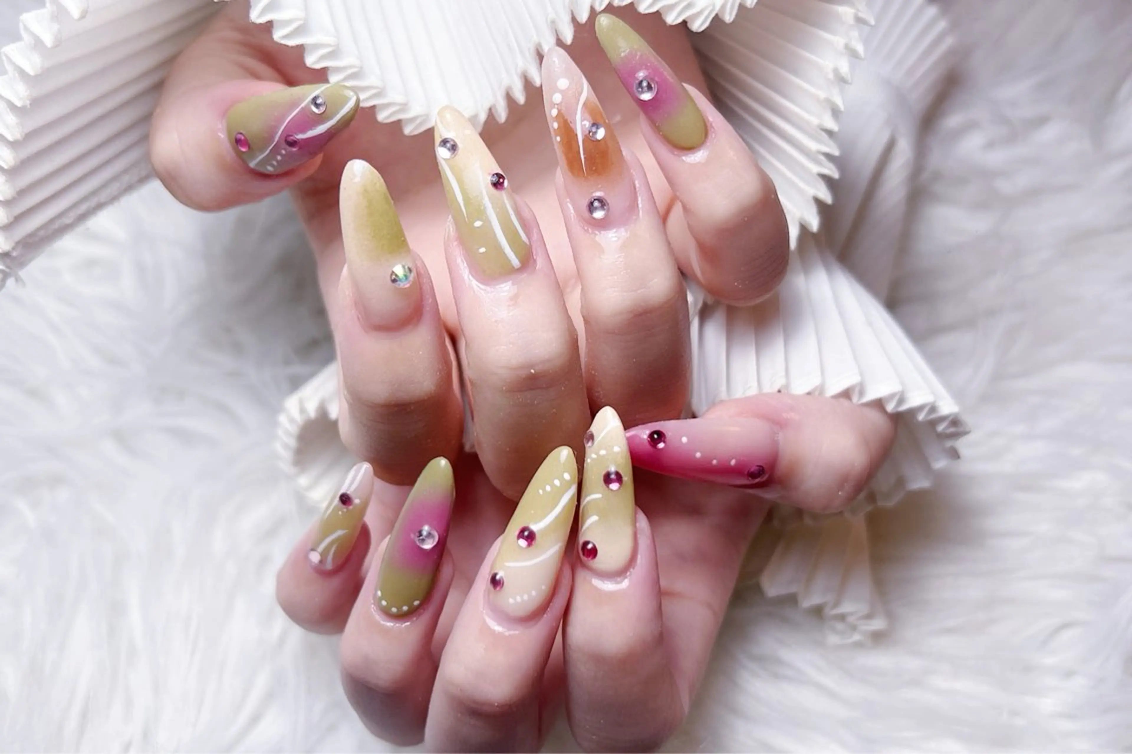 ネイル ☁️Yun nail Rin☁️のネイルデザイン