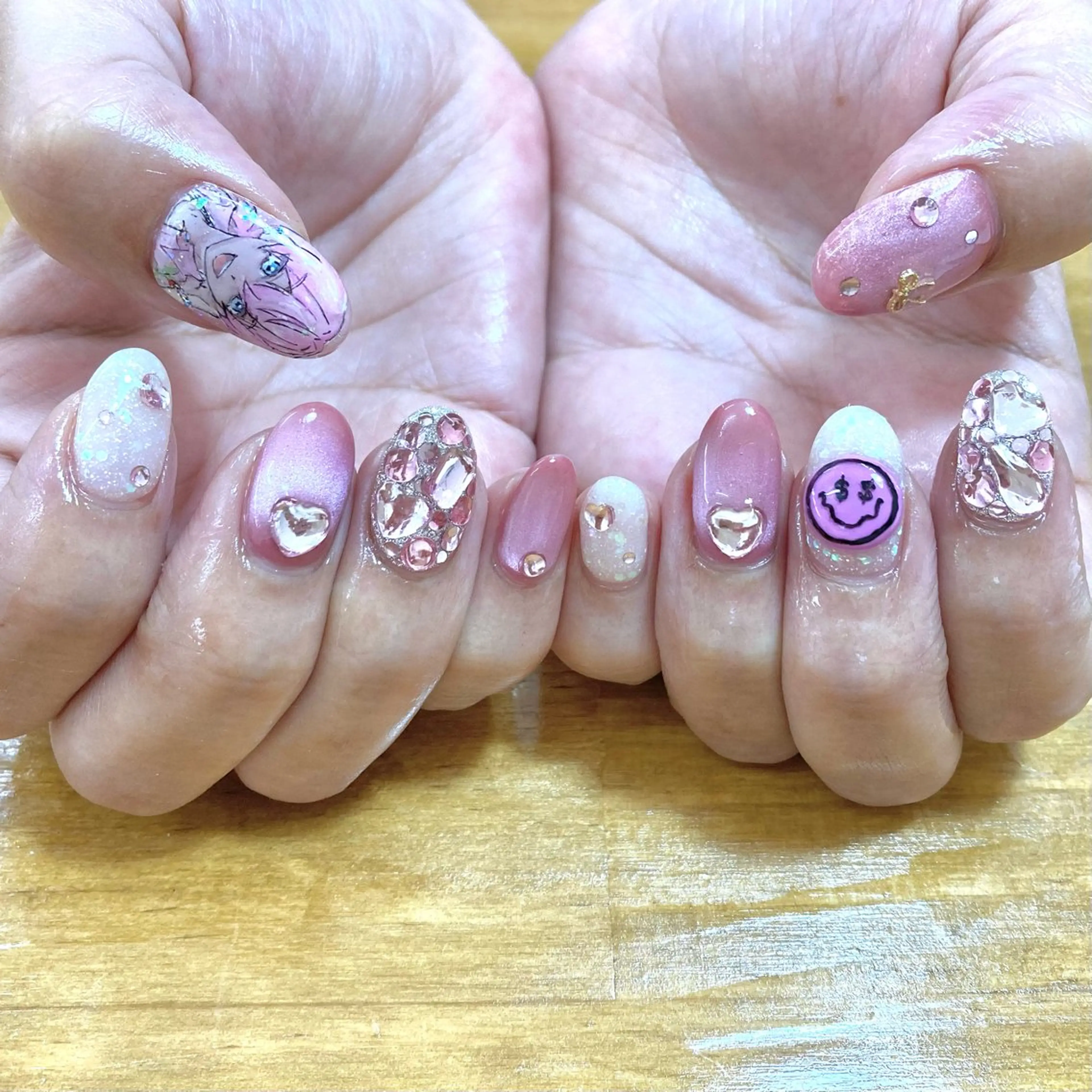 ネイル ハンドネイル デザイン可愛いサロン new moonのネイルデザイン