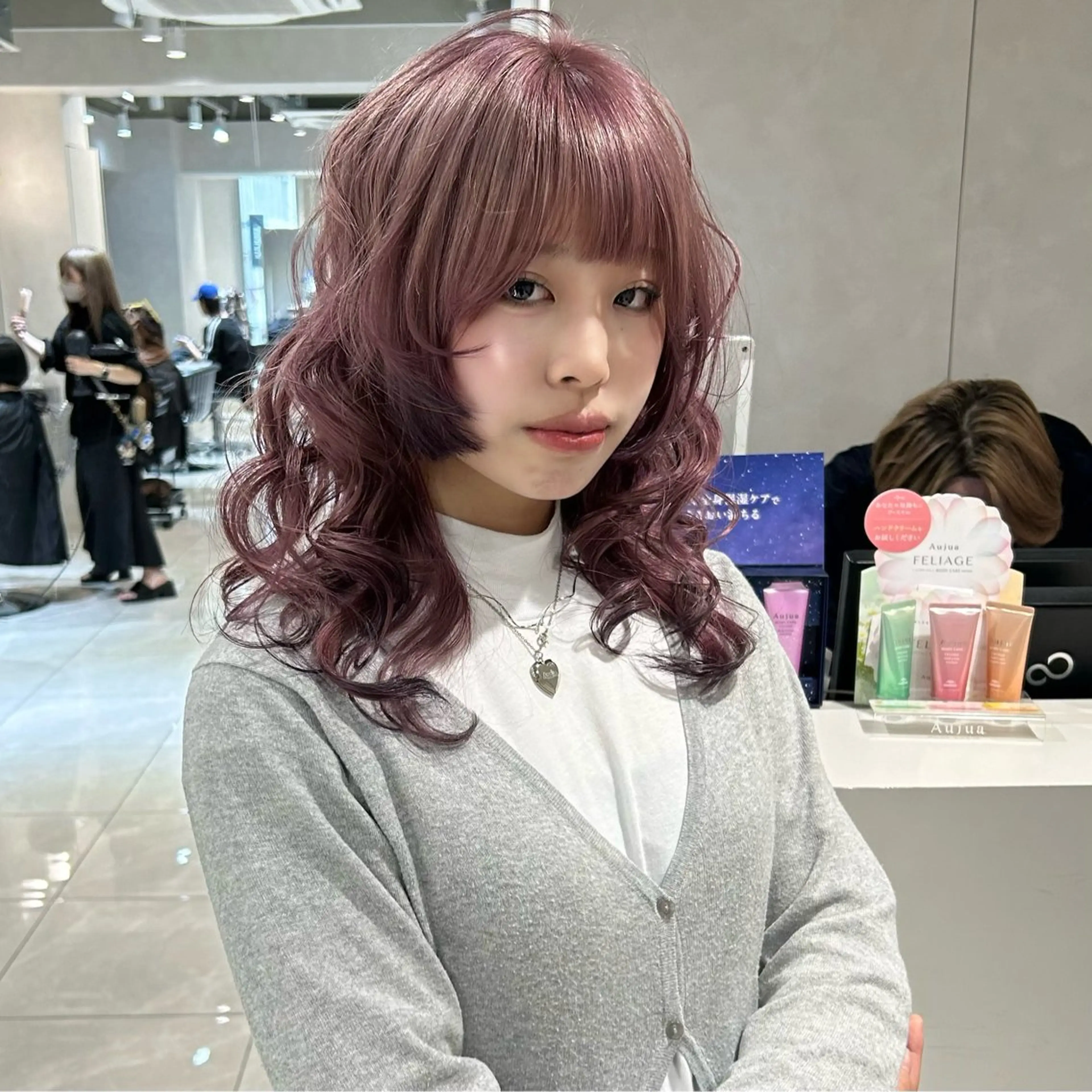 セミロング カラー うるツヤハイトーン/ レイヤー⟡mayuのヘアスタイル