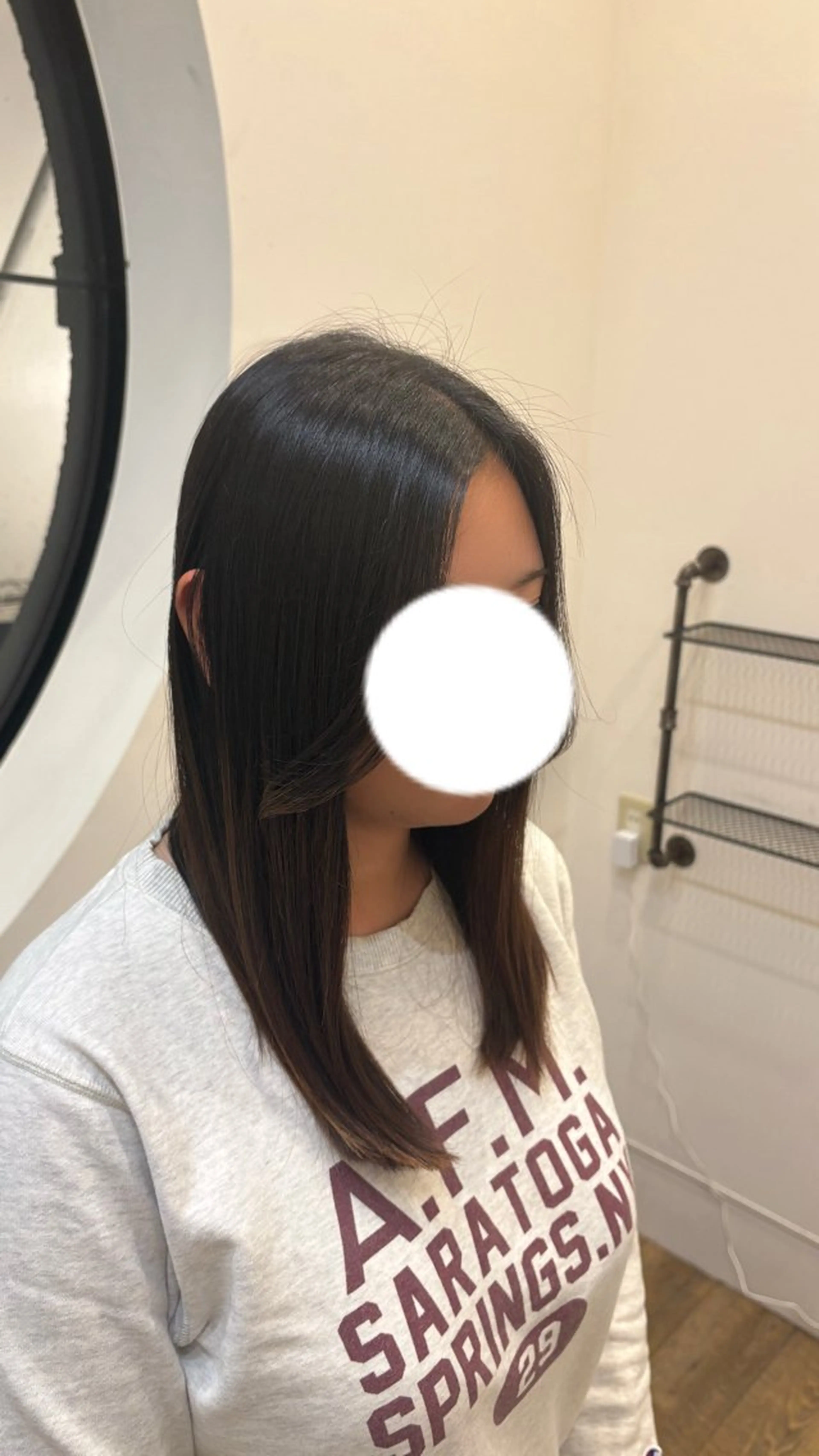 セミロング MAHAE 中司のヘアスタイル