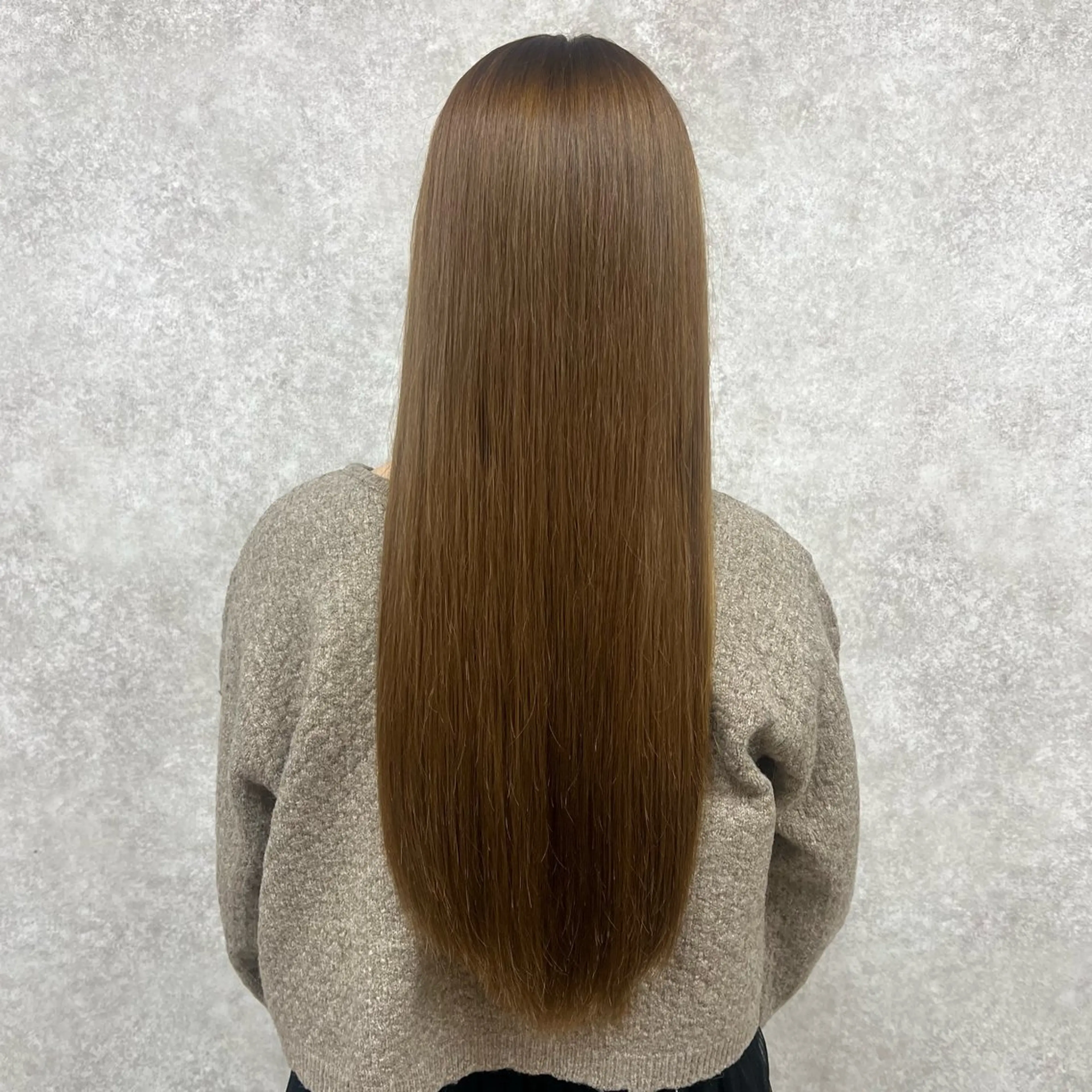 ロング 平野 優菜 / minim 艶カラーのヘアスタイル