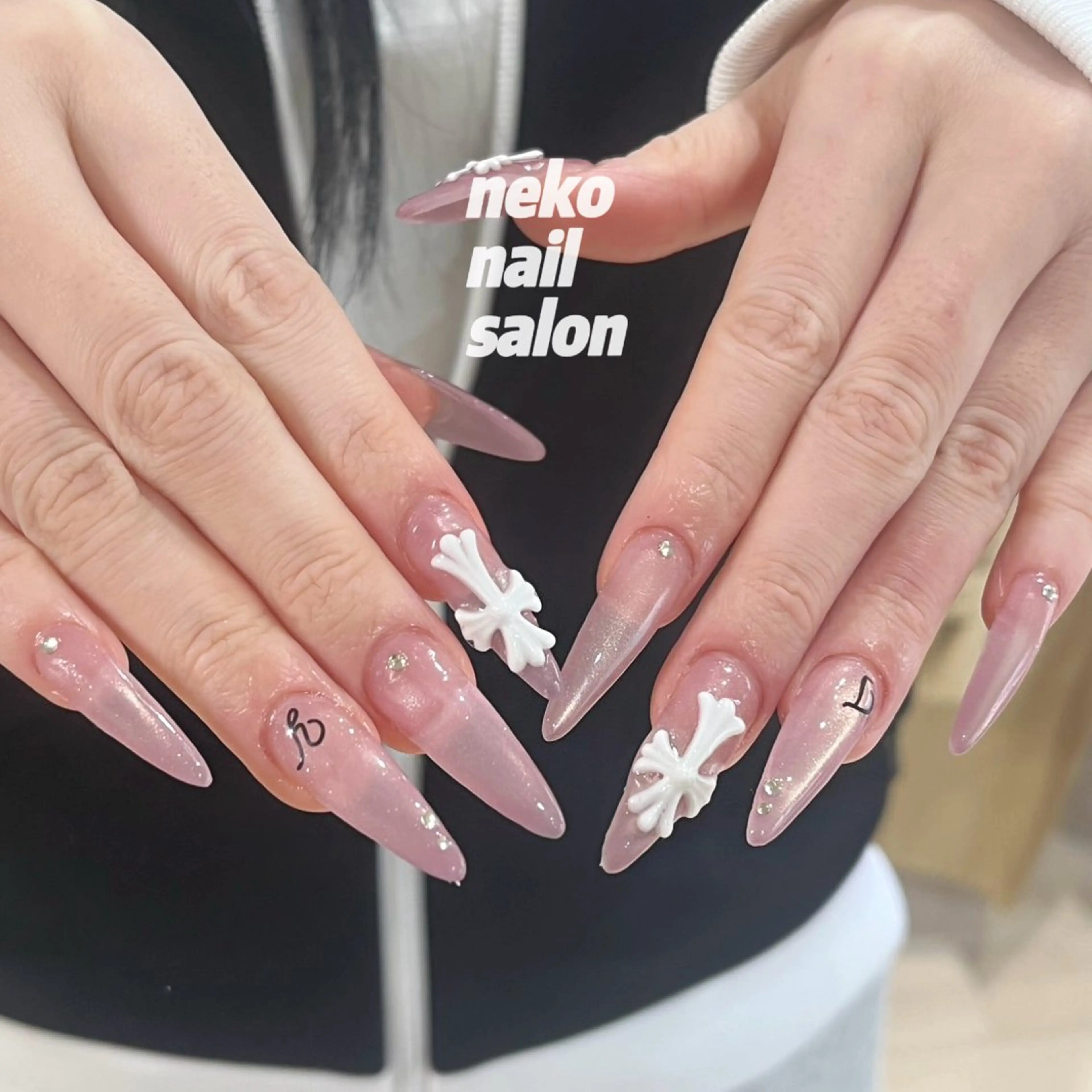 ネイル ロングネイル マグネットネイル ハンドネイル neko nailのネイルデザイン